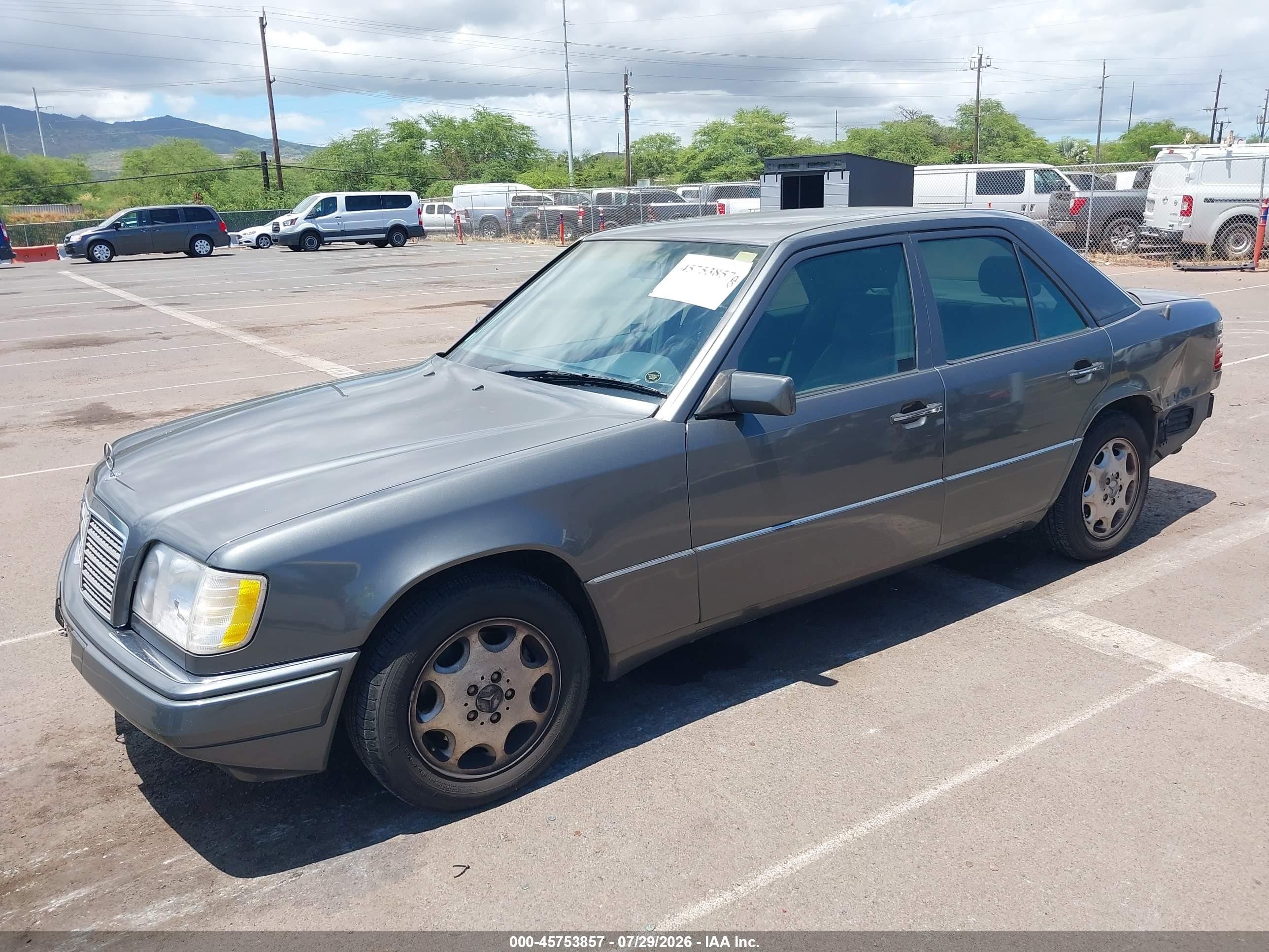 1995 Mercedes-benz E 320 Base/320 Special Gray vin: WDBEA32E2SC262924
