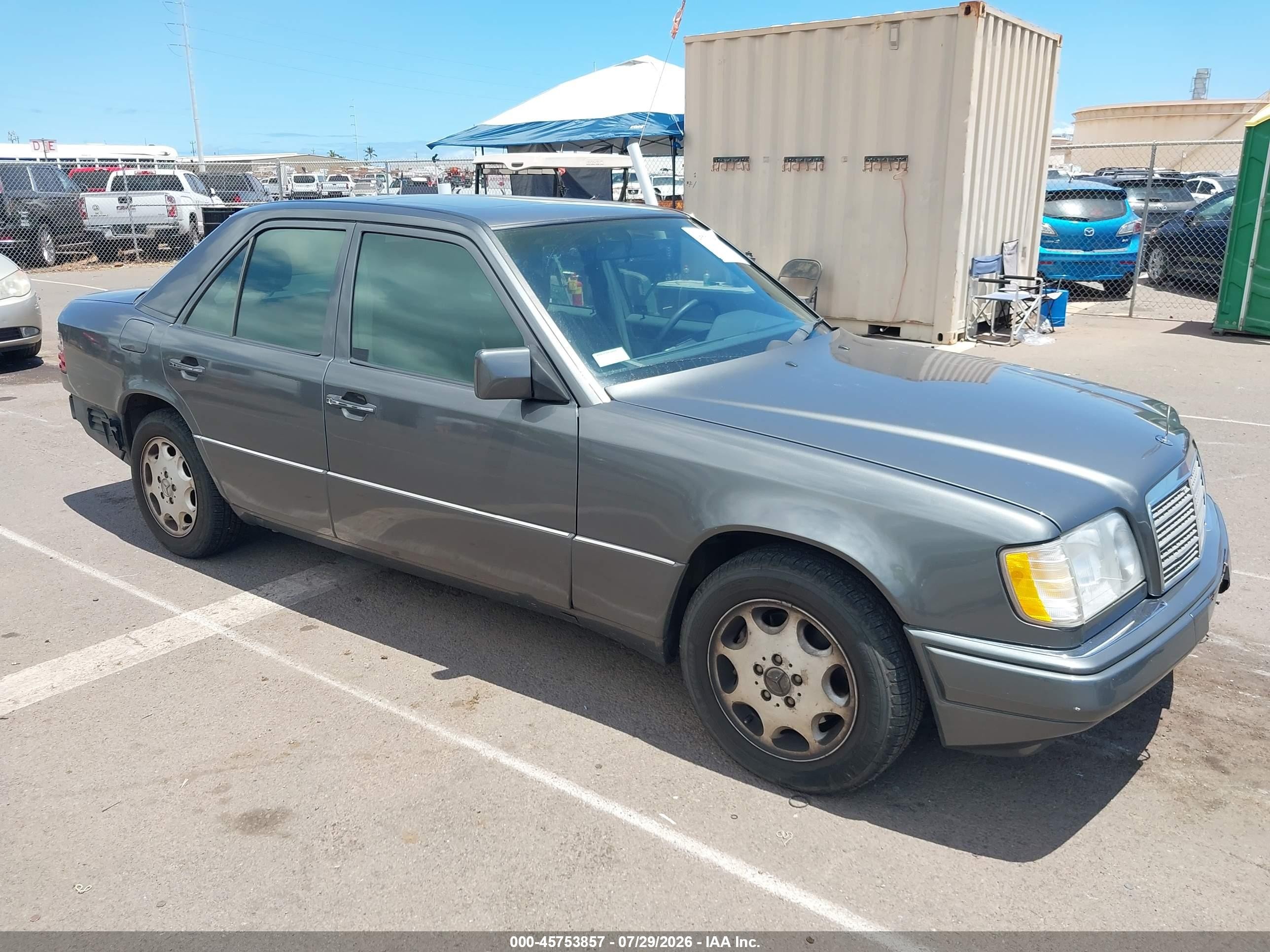 1995 Mercedes-benz E 320 Base/320 Special Gray vin: WDBEA32E2SC262924