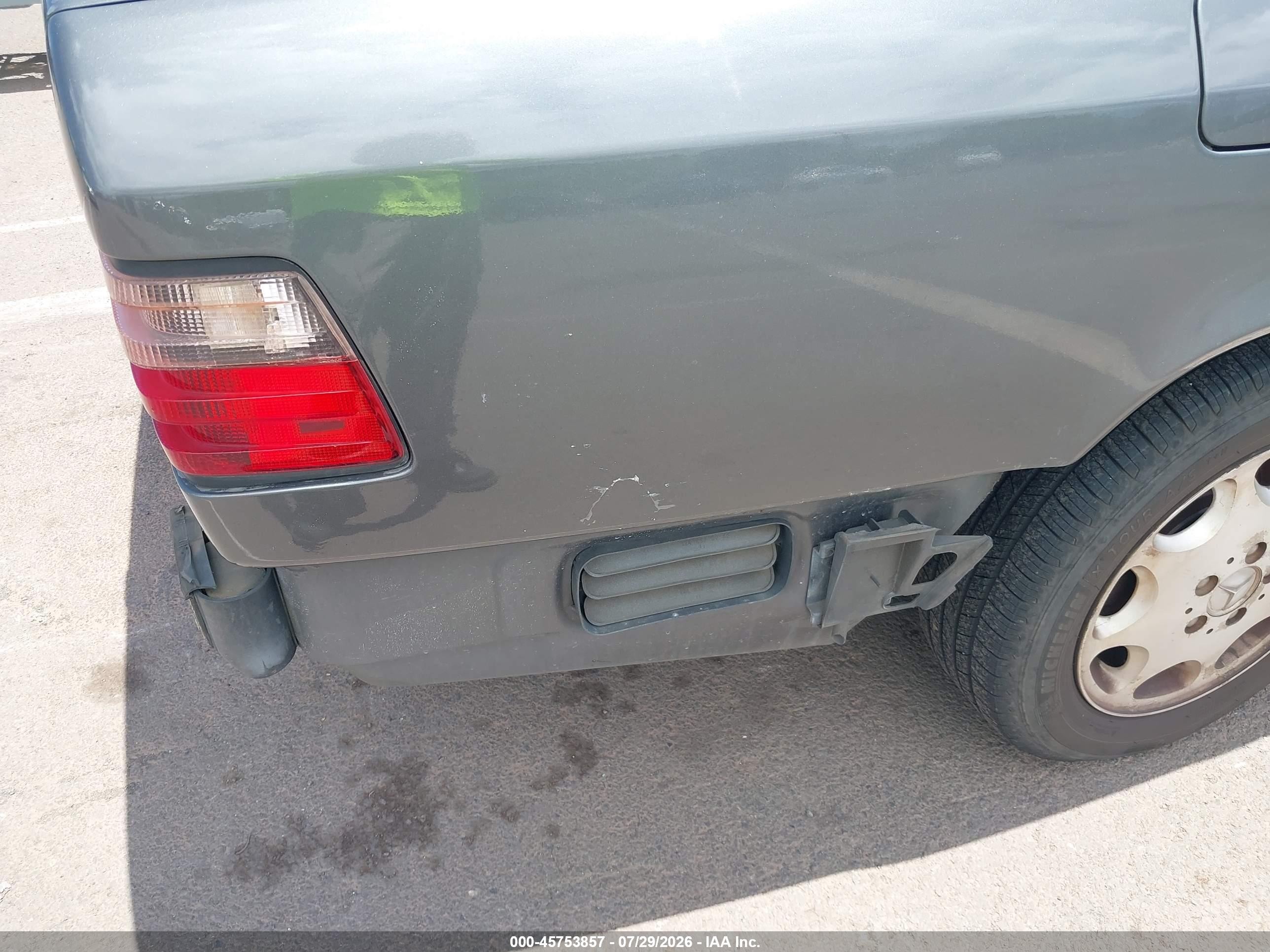 1995 Mercedes-benz E 320 Base/320 Special Gray vin: WDBEA32E2SC262924