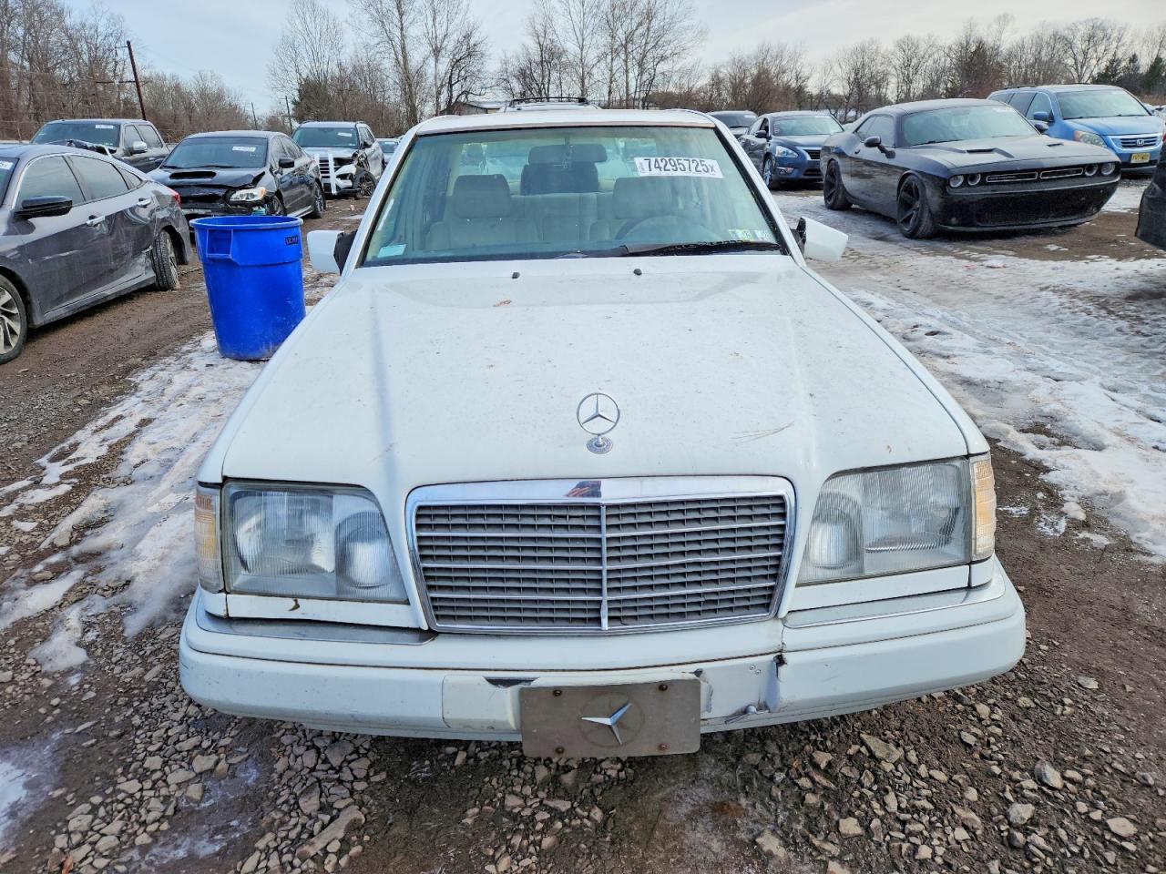 1994 Mercedes-benz E 320 Белый vin: WDBEA32E4RC036801