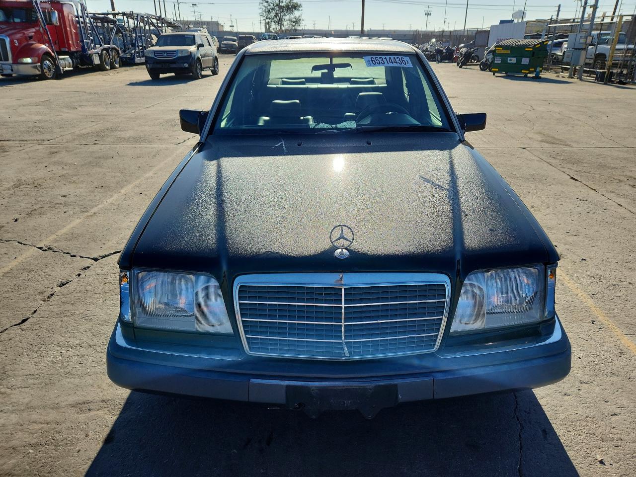1995 Mercedes-benz E 320 Base Серый vin: WDBEA32E5SC159125
