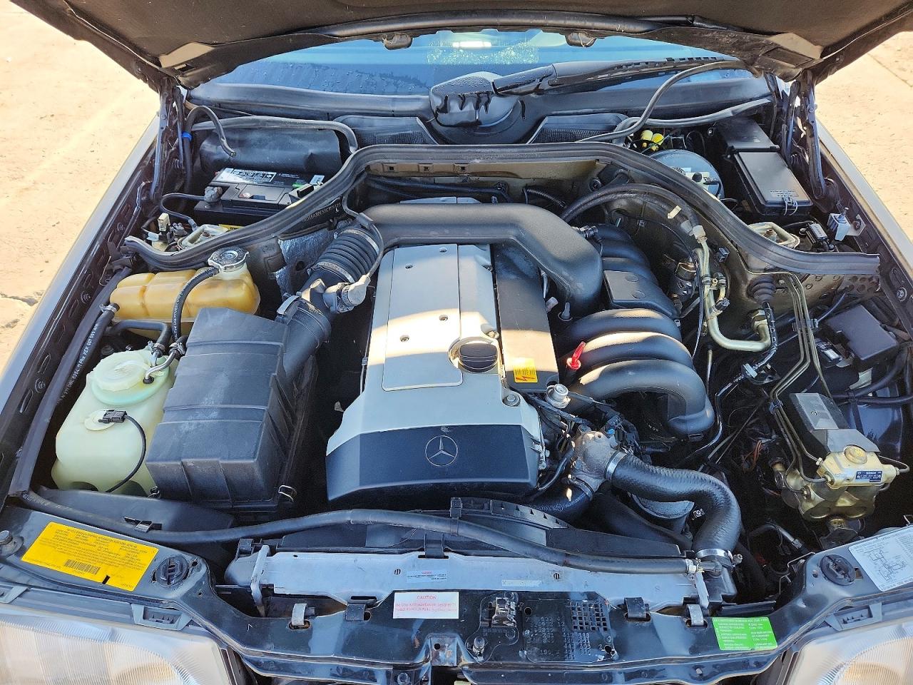 1995 Mercedes-benz E 320 Base Серый vin: WDBEA32E5SC159125