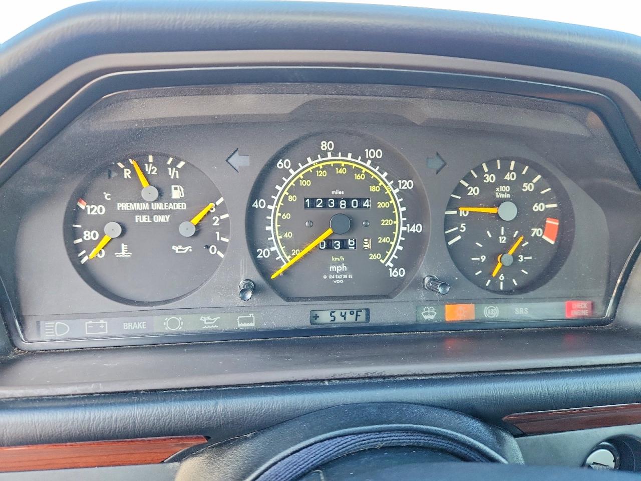1995 Mercedes-benz E 320 Base Серый vin: WDBEA32E5SC159125
