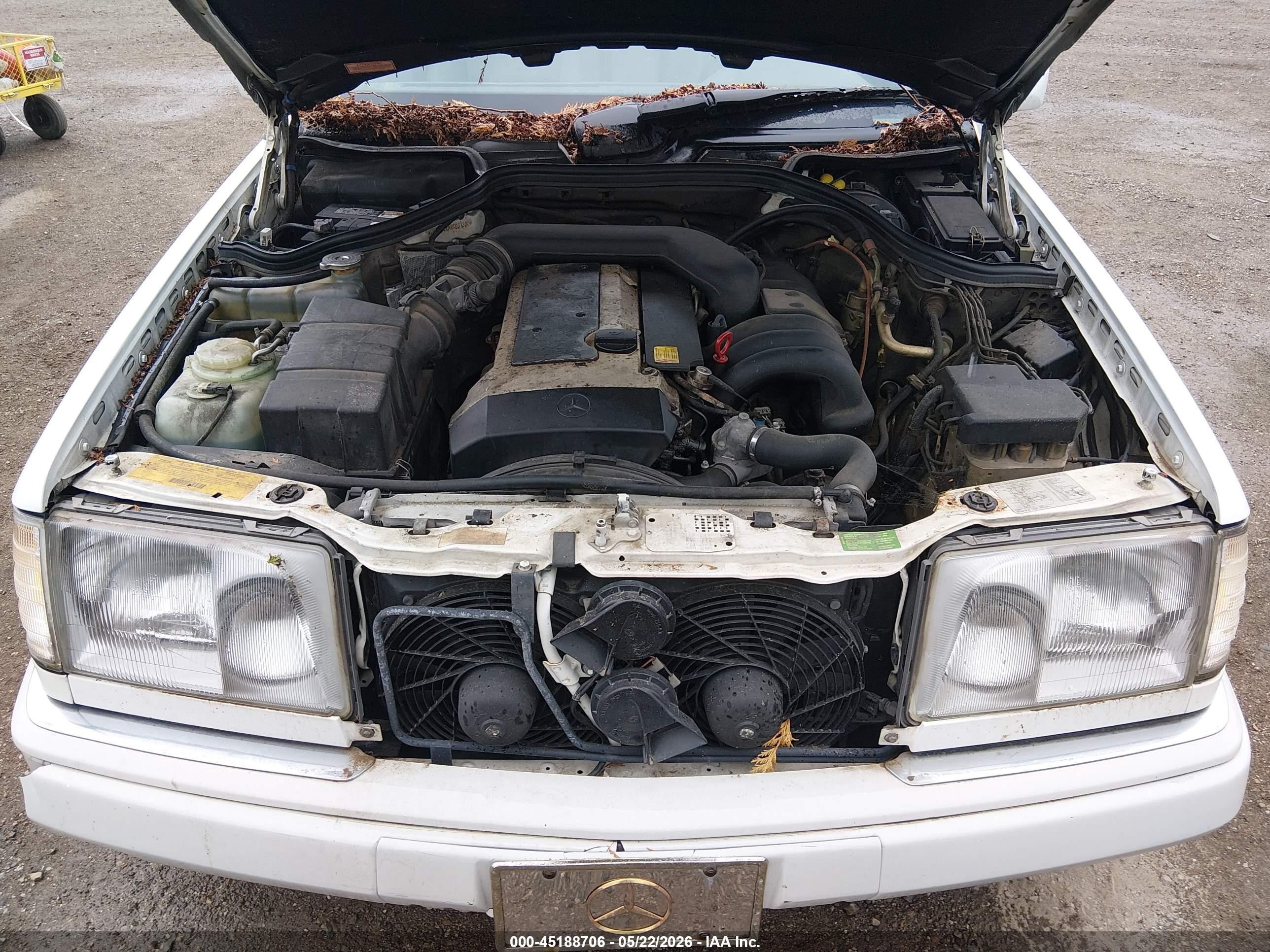 1994 Mercedes-benz E 320 White vin: WDBEA32EXRC031330