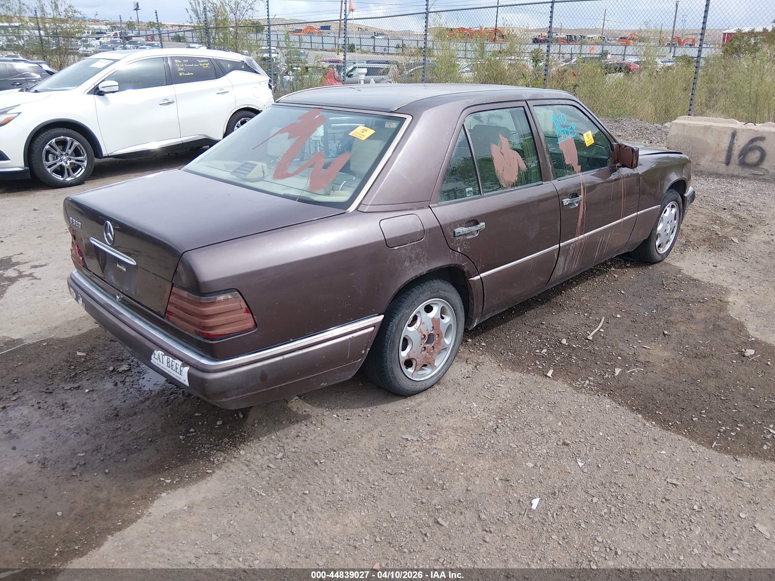 1994 Mercedes-benz E 320 Brown vin: WDBEA32EXRC141911