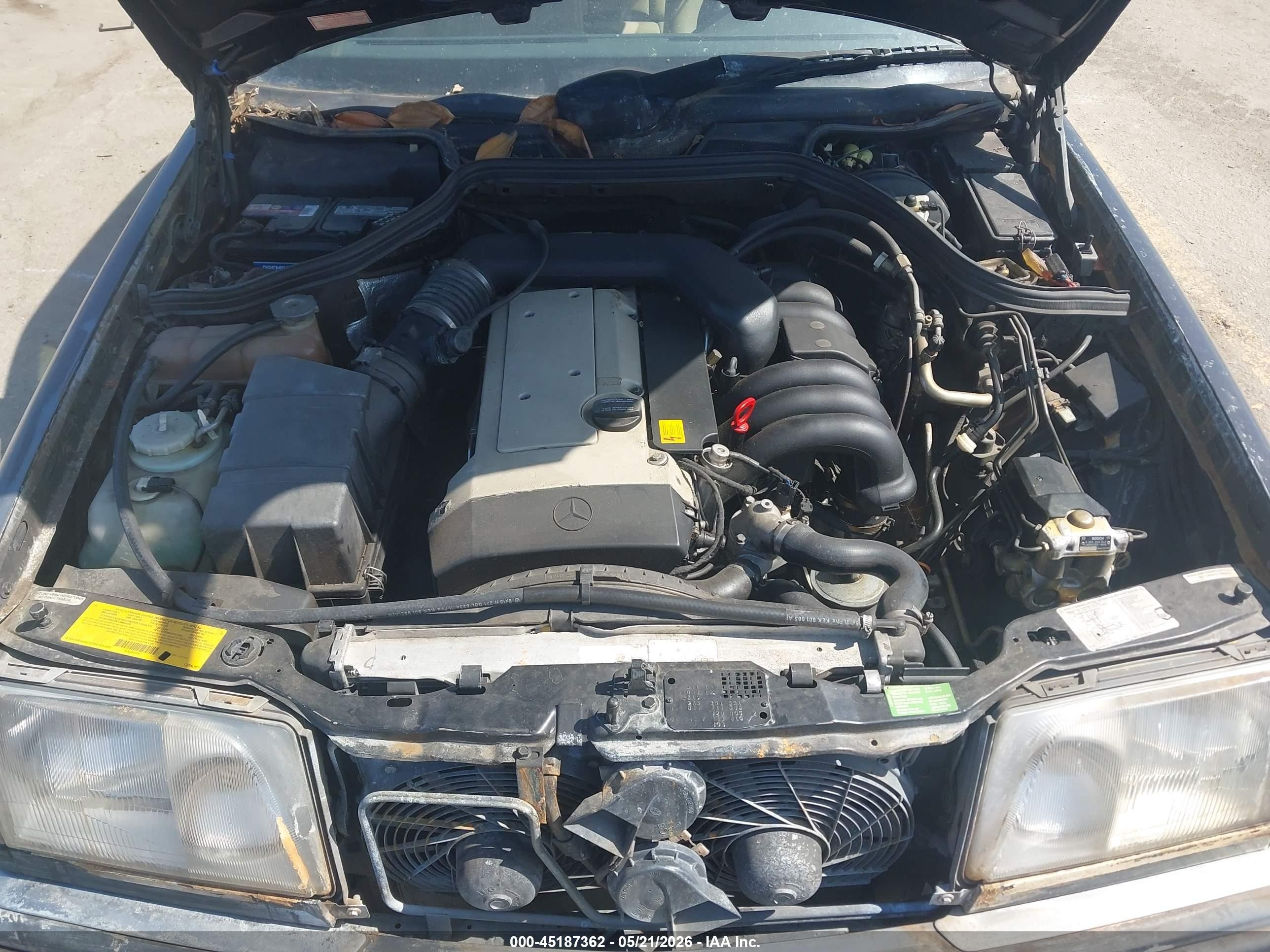 1995 Mercedes-benz E 320 Base/320 Special Black vin: WDBEA32EXSC219531