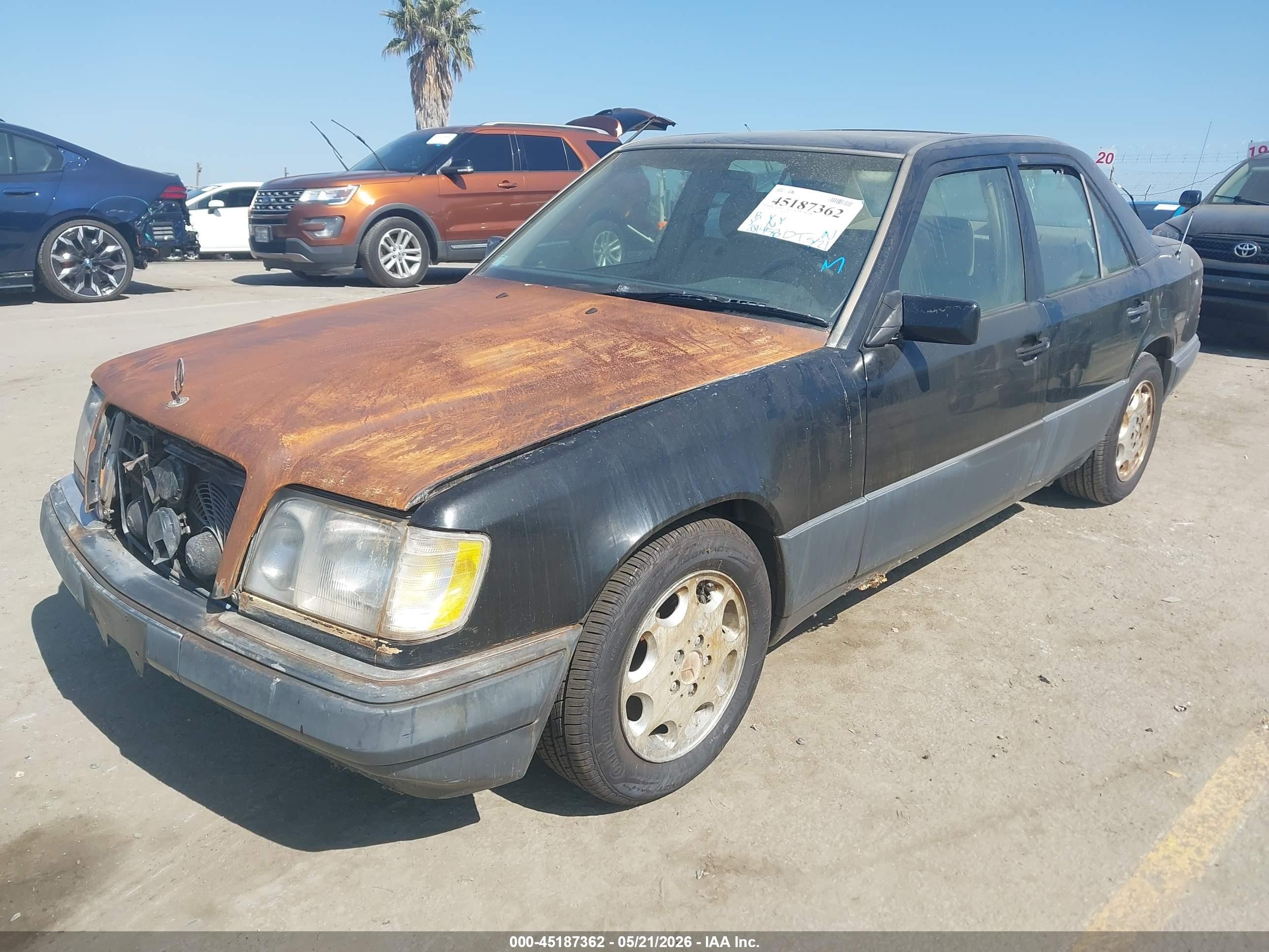 1995 Mercedes-benz E 320 Base/320 Special Black vin: WDBEA32EXSC219531