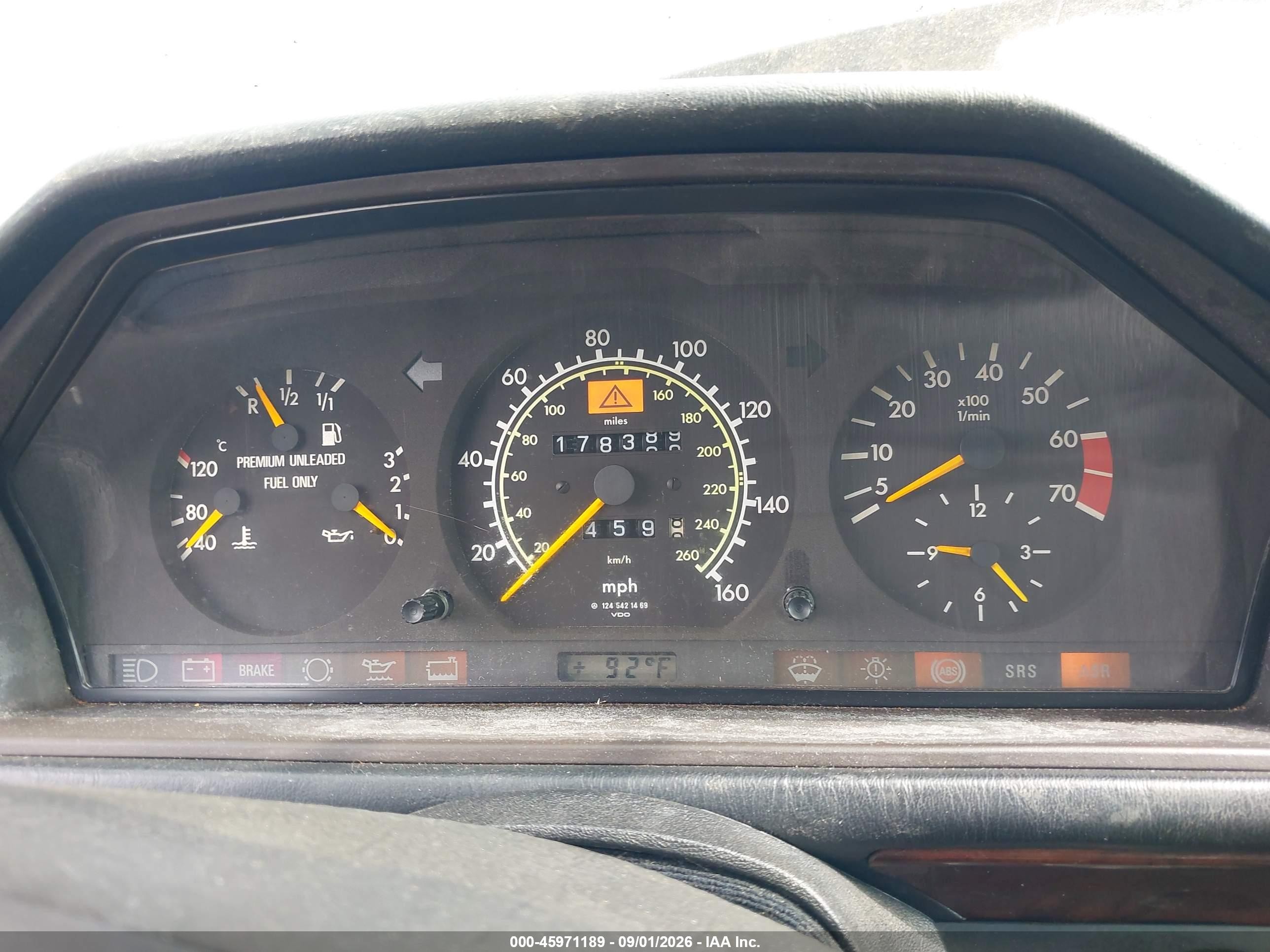 1993 Mercedes-benz 400 E Black vin: WDBEA34E6PB857267