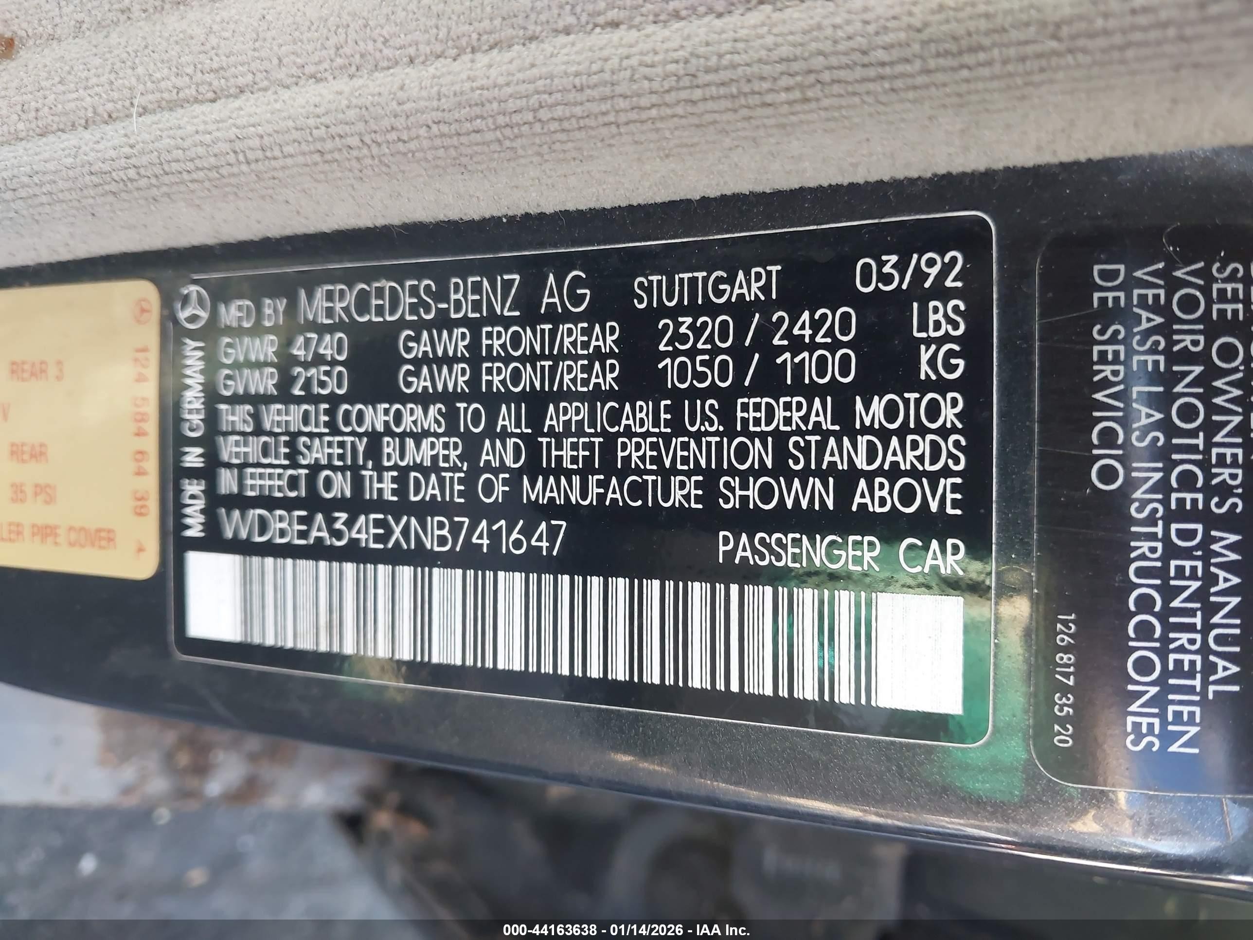 1992 Mercedes-benz 400 E Черный vin: WDBEA34EXNB741647
