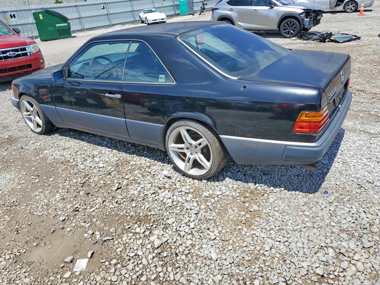 1989 Mercedes-benz 300 Ce Black vin: WDBEA50D4KA884264