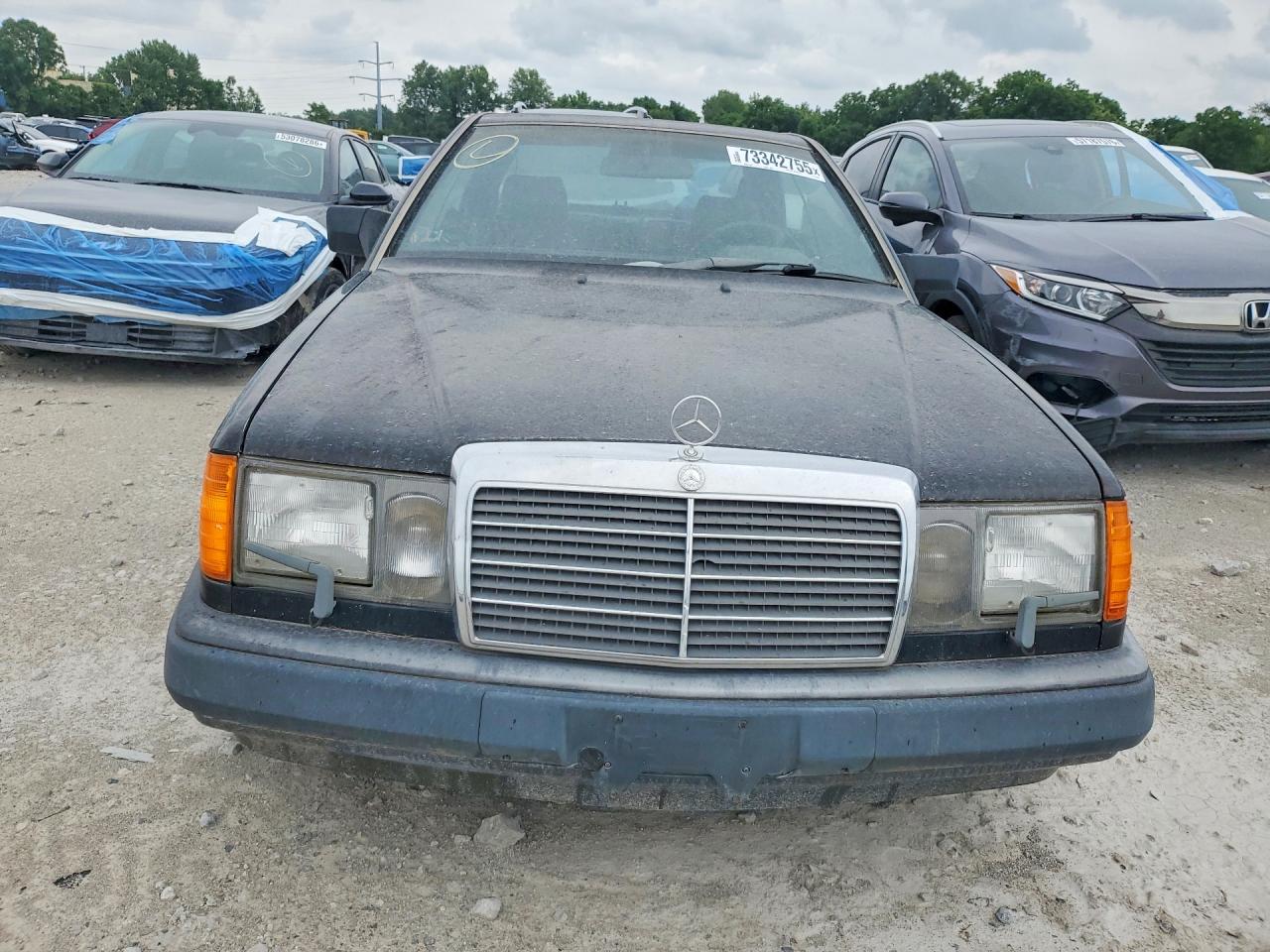 1989 Mercedes-benz 300 Ce Black vin: WDBEA50D4KA884264