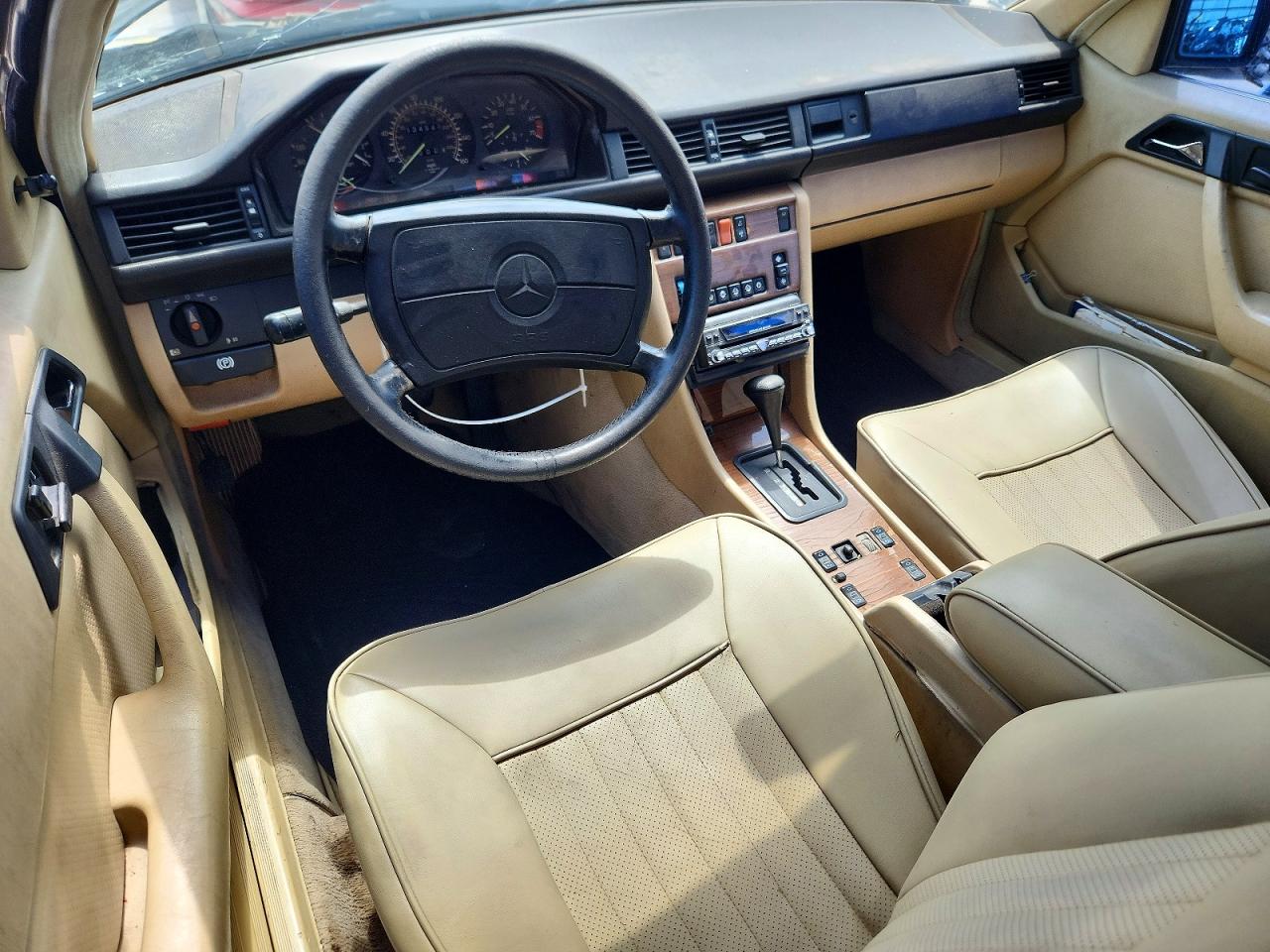 1988 Mercedes-benz 300 Ce Black vin: WDBEA50D6JA810603