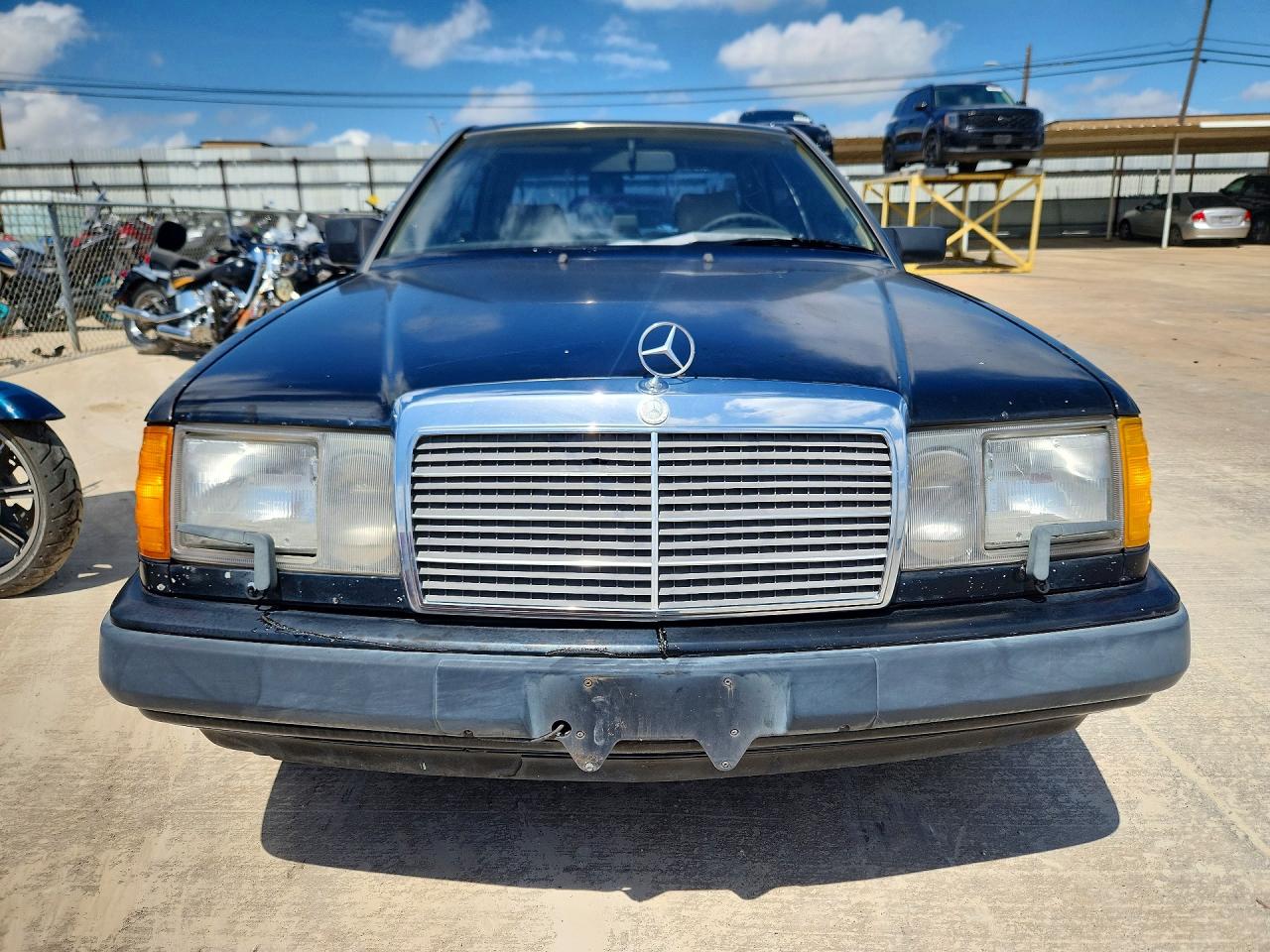 1988 Mercedes-benz 300 Ce Black vin: WDBEA50D6JA810603