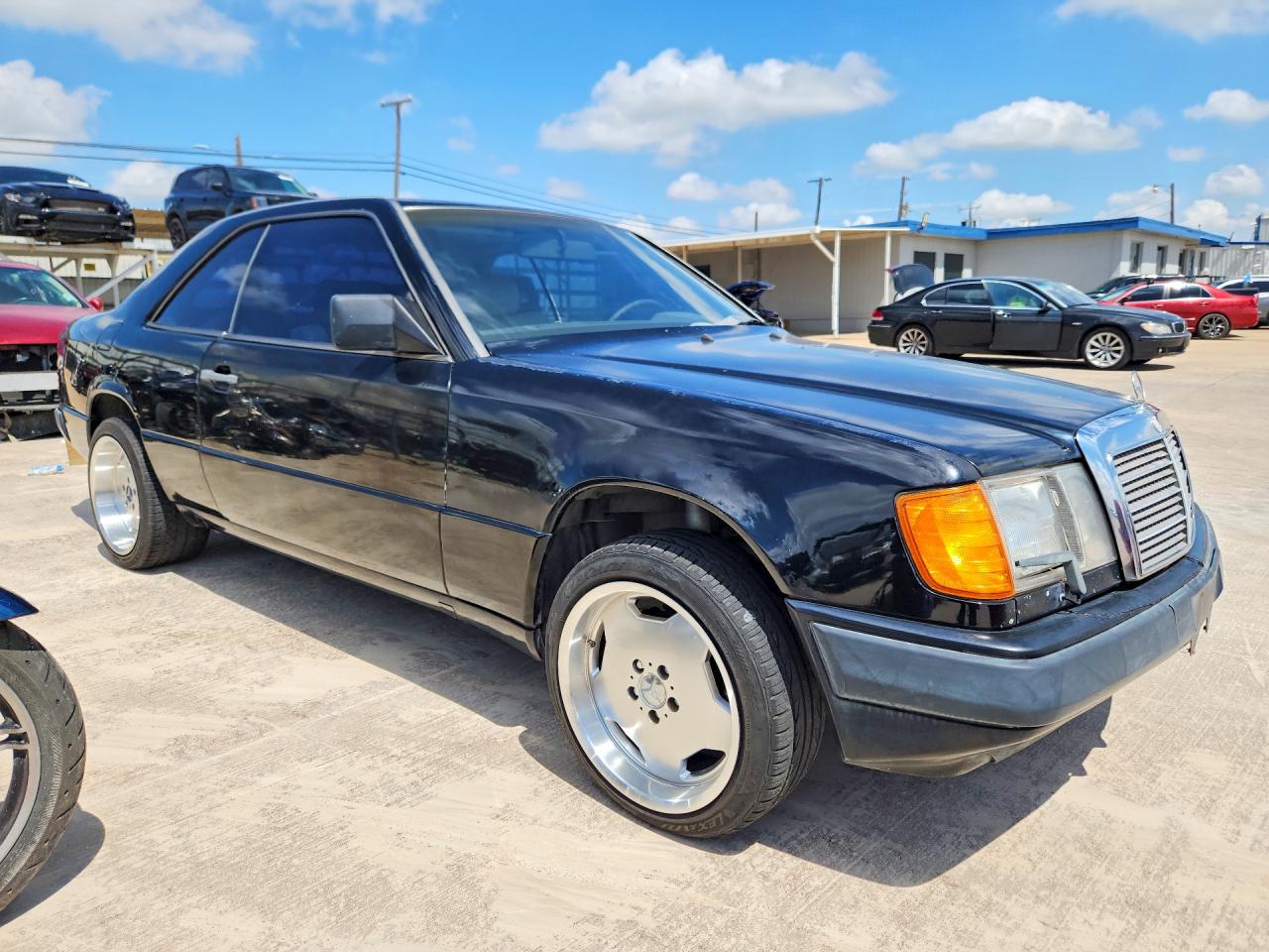 1988 Mercedes-benz 300 Ce Black vin: WDBEA50D6JA810603