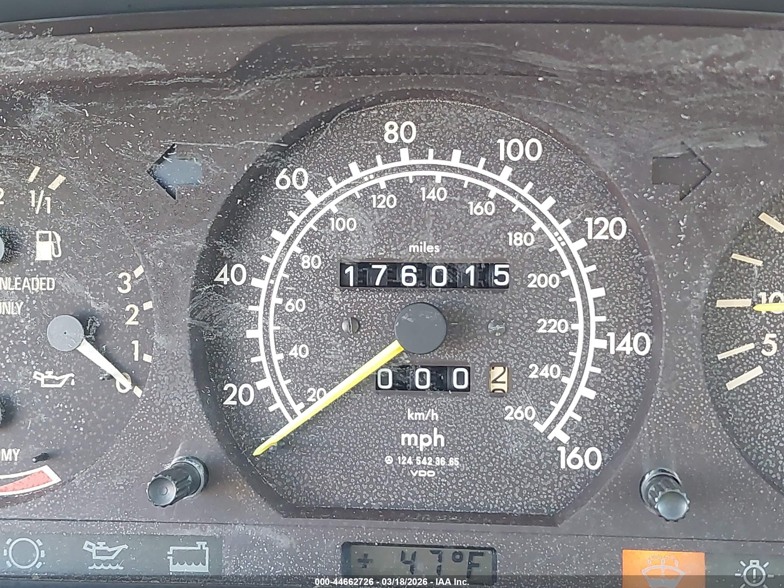 1989 Mercedes-benz 300 Ce Tan vin: WDBEA50D6KA977674