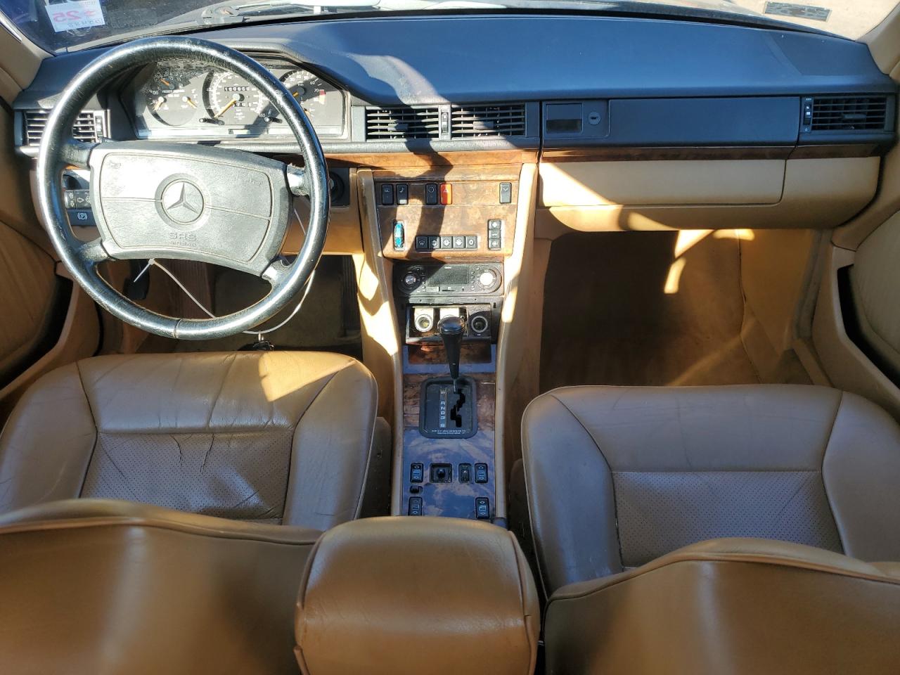 1991 Mercedes-benz 300 Ce Blue vin: WDBEA51D2MB359814