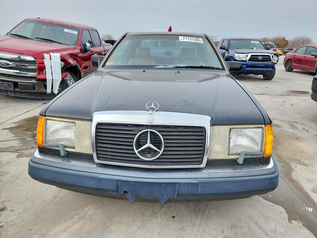 1990 Mercedes-benz 300 Ce Black vin: WDBEA51D8LB244570