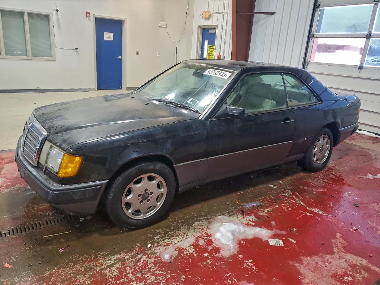 1990 Mercedes-benz 300 Ce Black vin: WDBEA51E0LB264868
