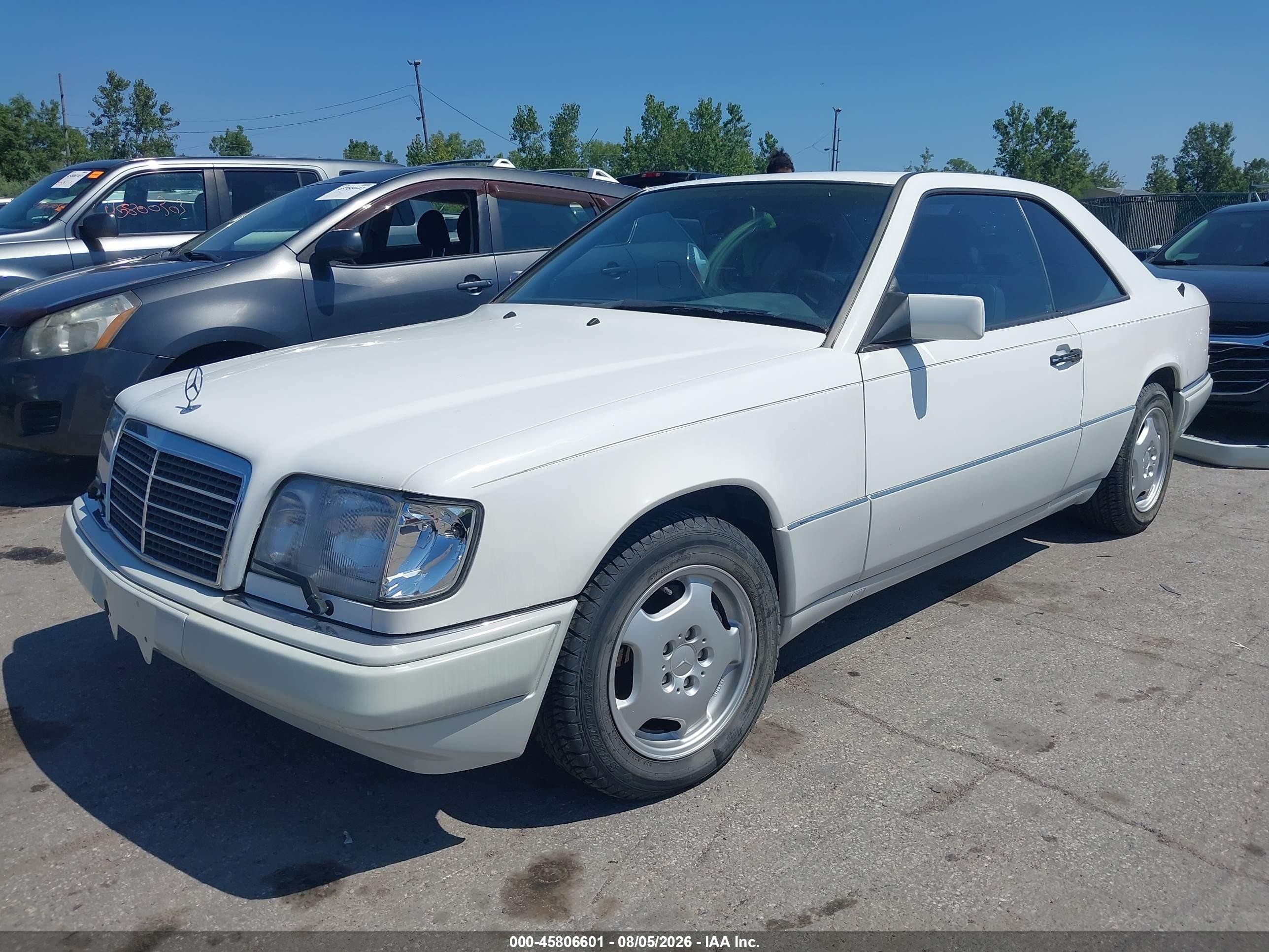 1994 Mercedes-benz E 320 Белый vin: WDBEA52E4RC034817