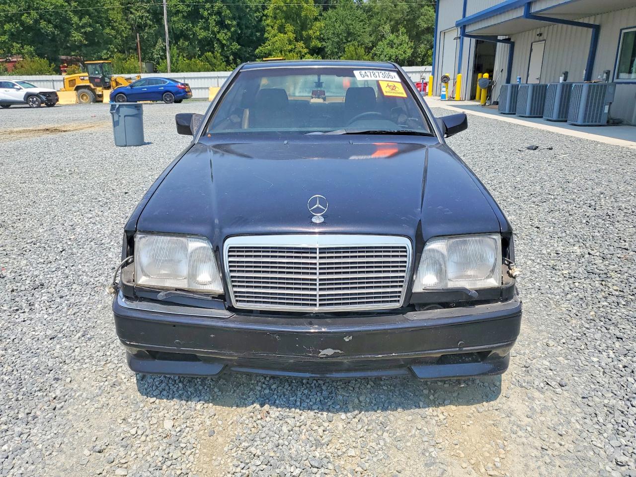 1993 Mercedes-benz 300 Ce Black vin: WDBEA52E7PB993468