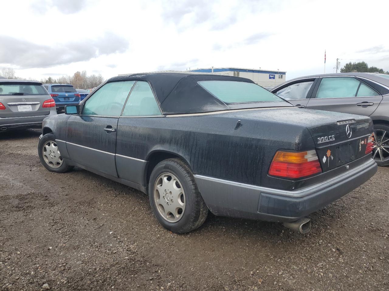 1993 Mercedes-benz 300 Cecv Черный vin: WDBEA66E2PB907502