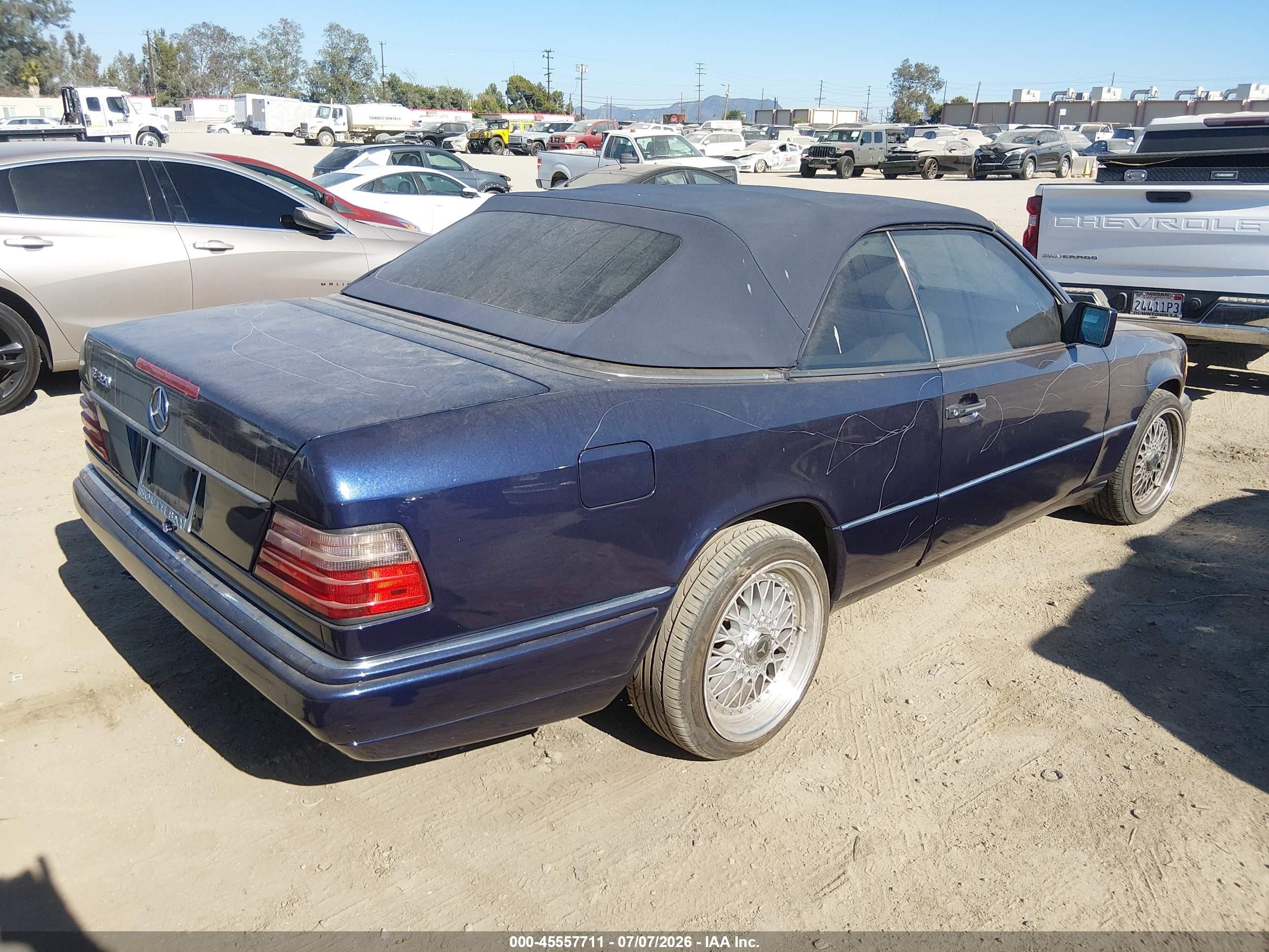 1995 Mercedes-benz E 320 Dark Blue vin: WDBEA66E6SC172512