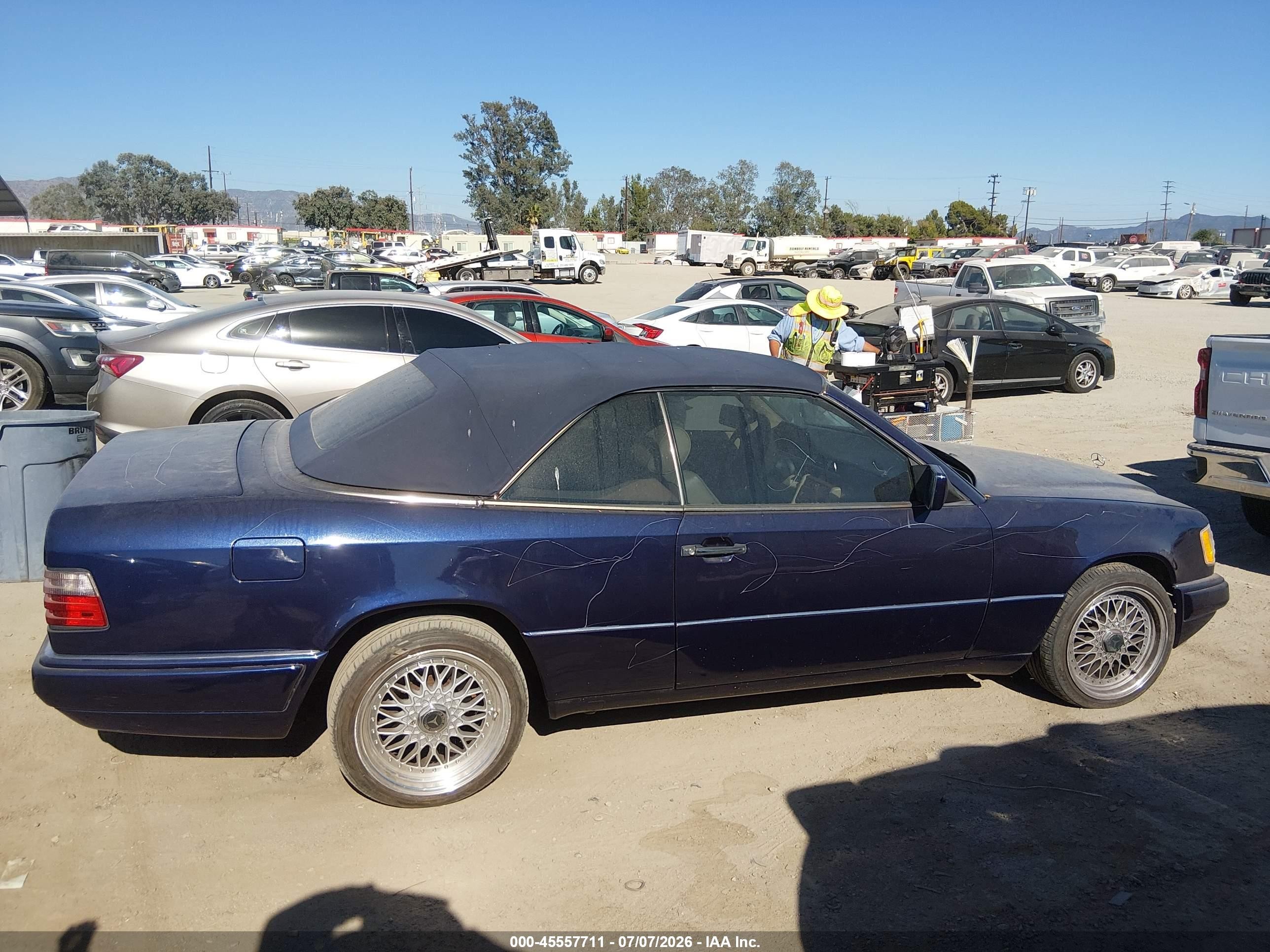 1995 Mercedes-benz E 320 Dark Blue vin: WDBEA66E6SC172512