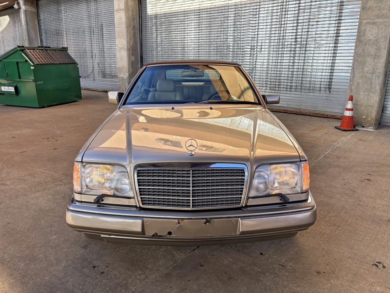 1995 Mercedes-benz E 320 Tan vin: WDBEA66E8SC283479