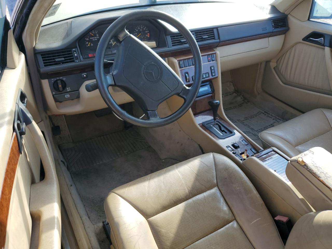 1994 Mercedes-benz E 320 Green vin: WDBEA66E9RC033761