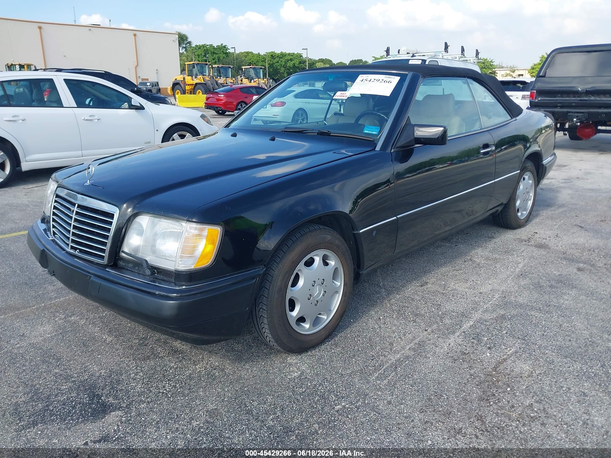1994 Mercedes-benz E 320 Черный vin: WDBEA66E9RC098318