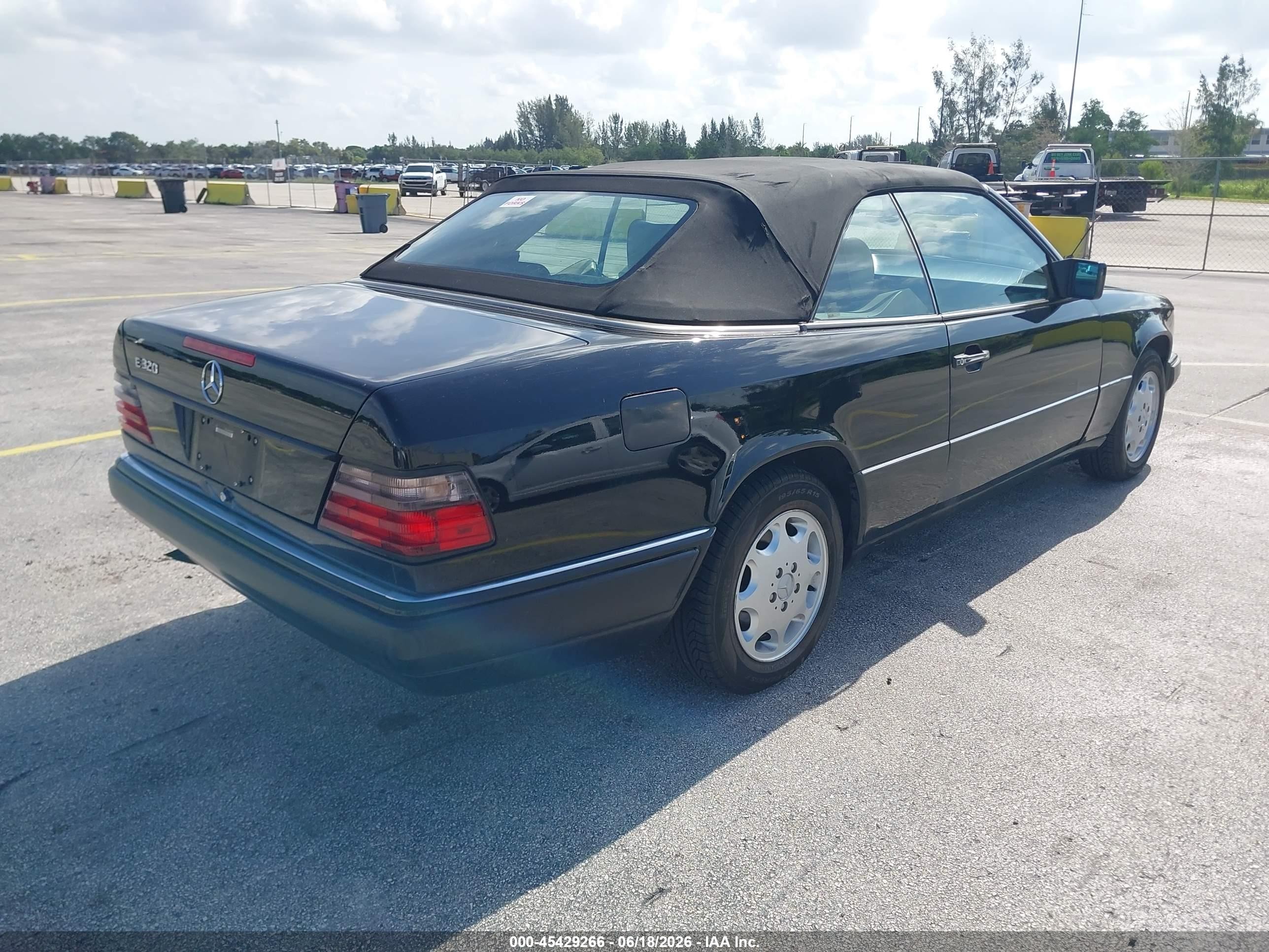 1994 Mercedes-benz E 320 Черный vin: WDBEA66E9RC098318