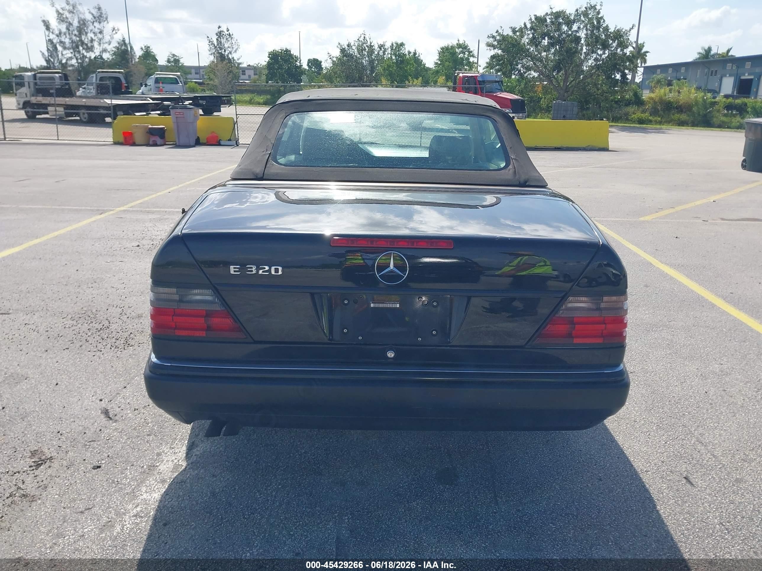 1994 Mercedes-benz E 320 Черный vin: WDBEA66E9RC098318