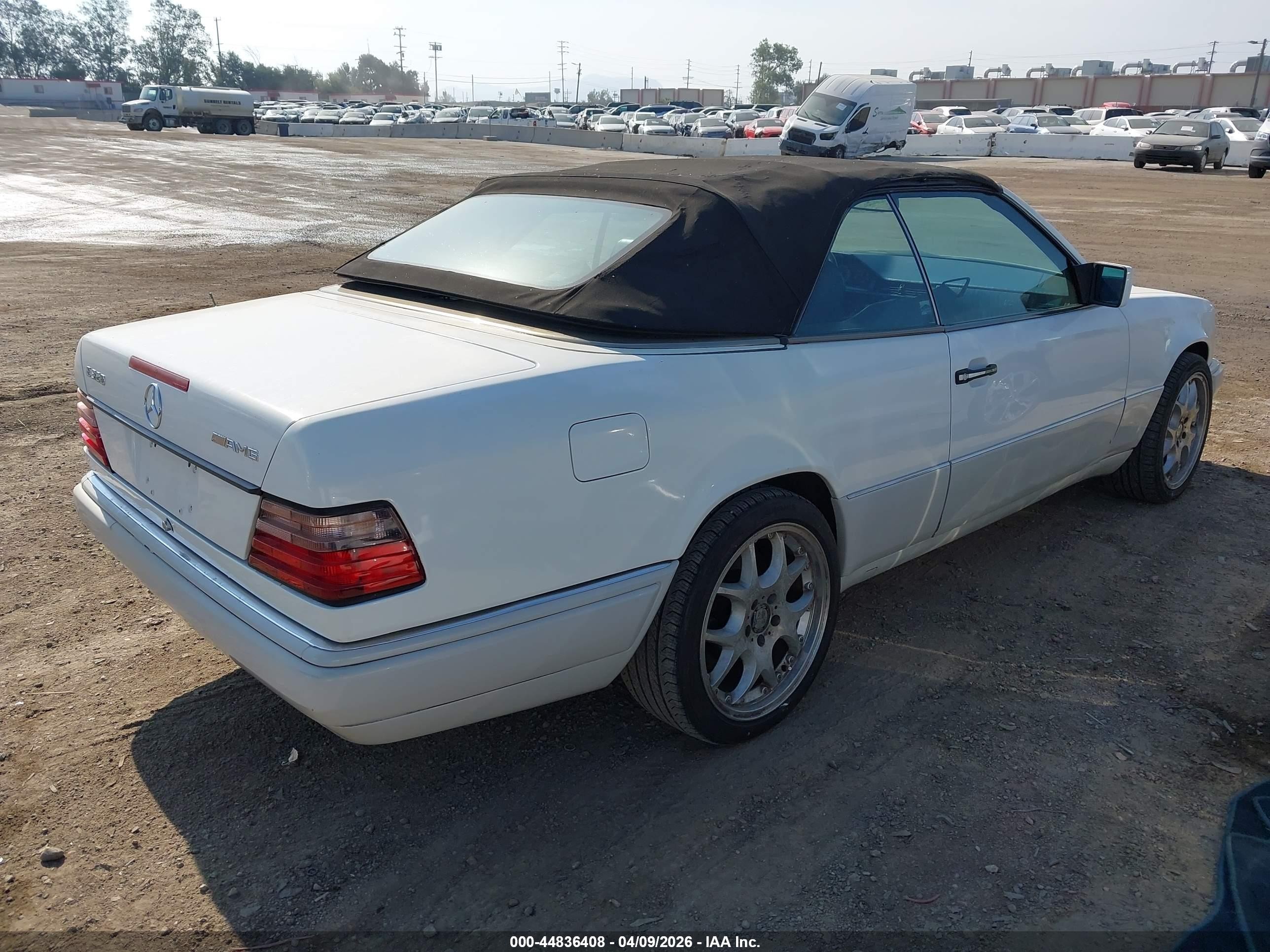 1995 Mercedes-benz E 320 Белый vin: WDBEA66EXSC281149