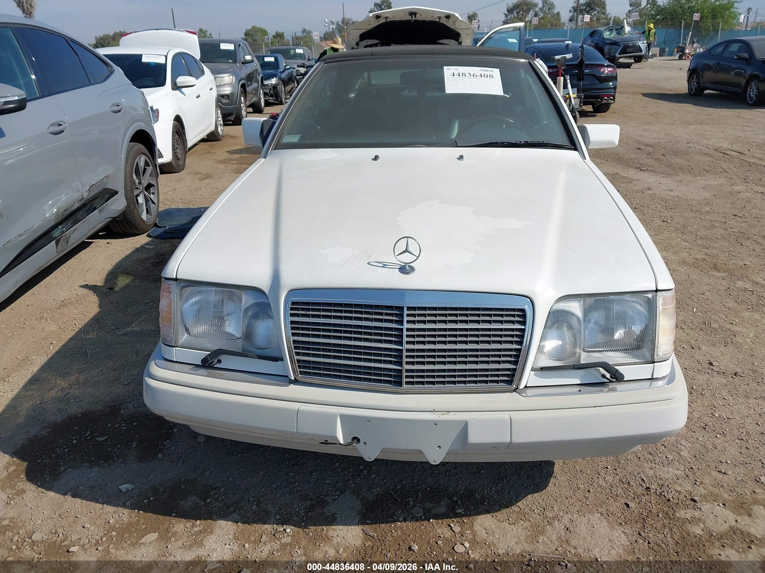 1995 Mercedes-benz E 320 Белый vin: WDBEA66EXSC281149