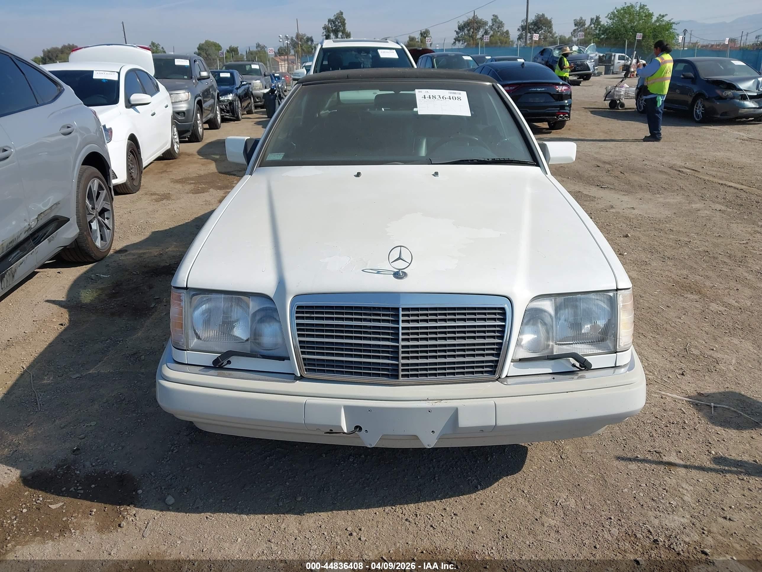 1995 Mercedes-benz E 320 Белый vin: WDBEA66EXSC281149