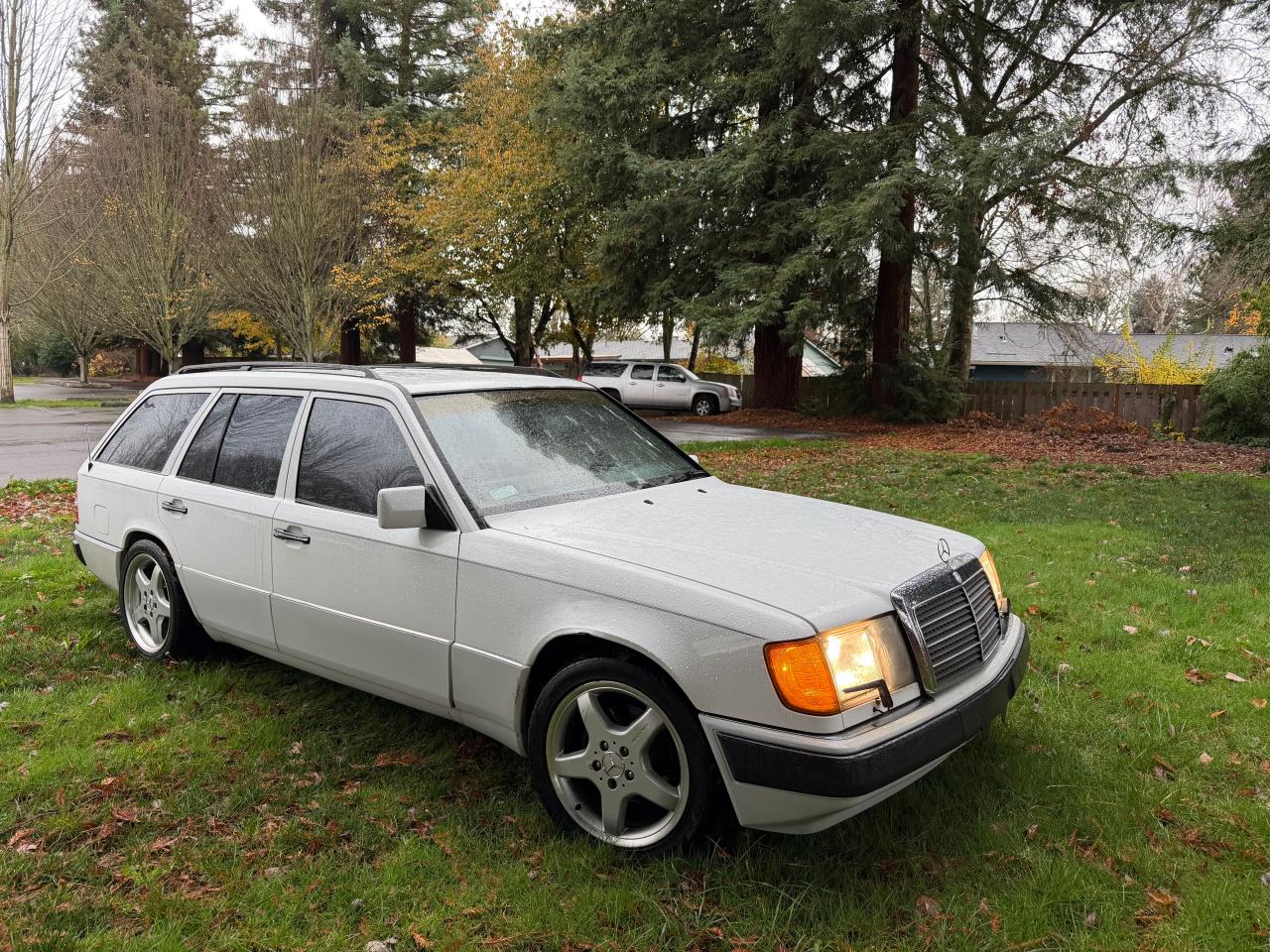 1991 Mercedes-benz 300 Te White vin: WDBEA90D0MF183265