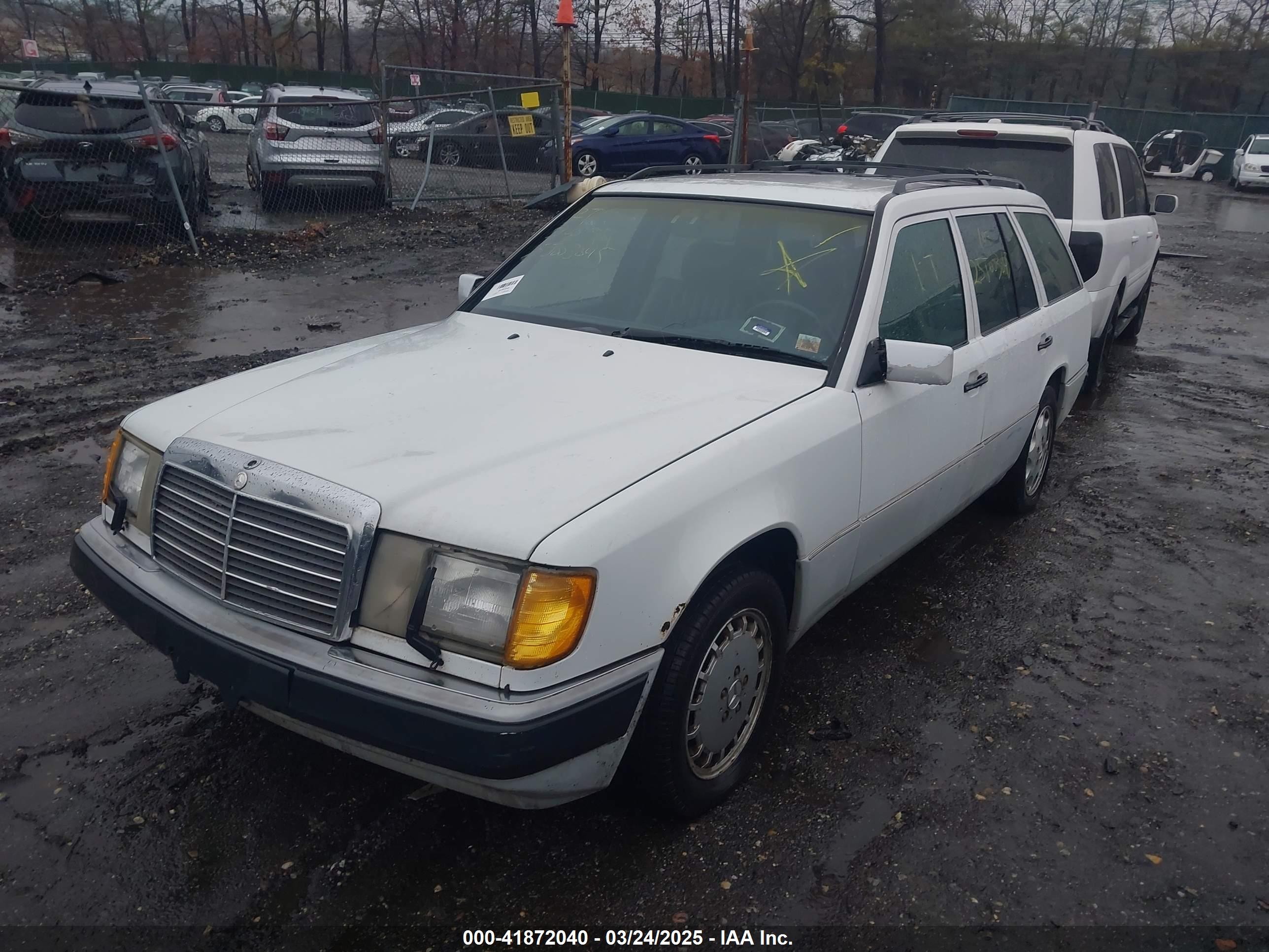 1993 Mercedes-benz 300 Te Белый vin: WDBEA92E2PF245159