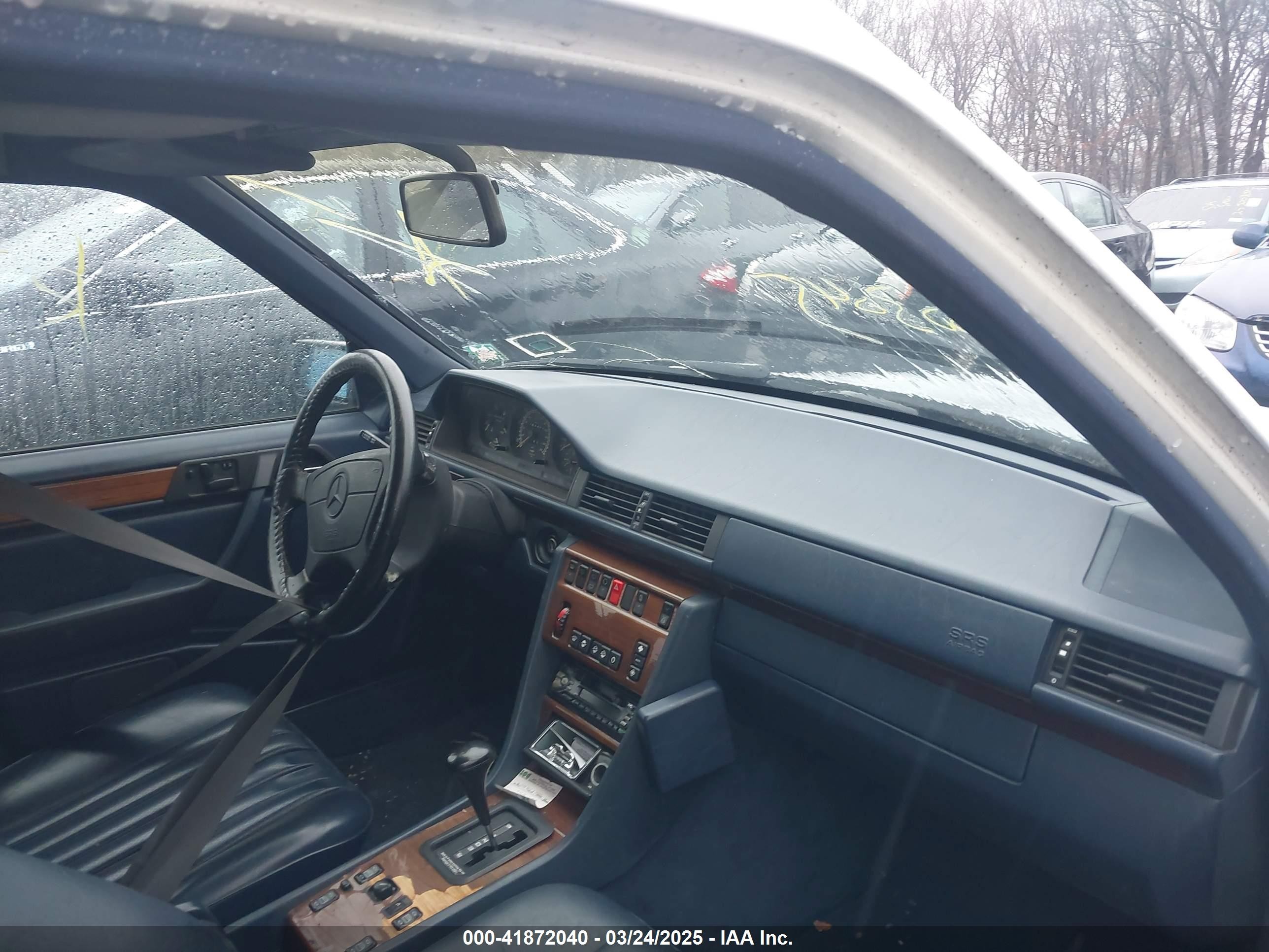 1993 Mercedes-benz 300 Te Белый vin: WDBEA92E2PF245159