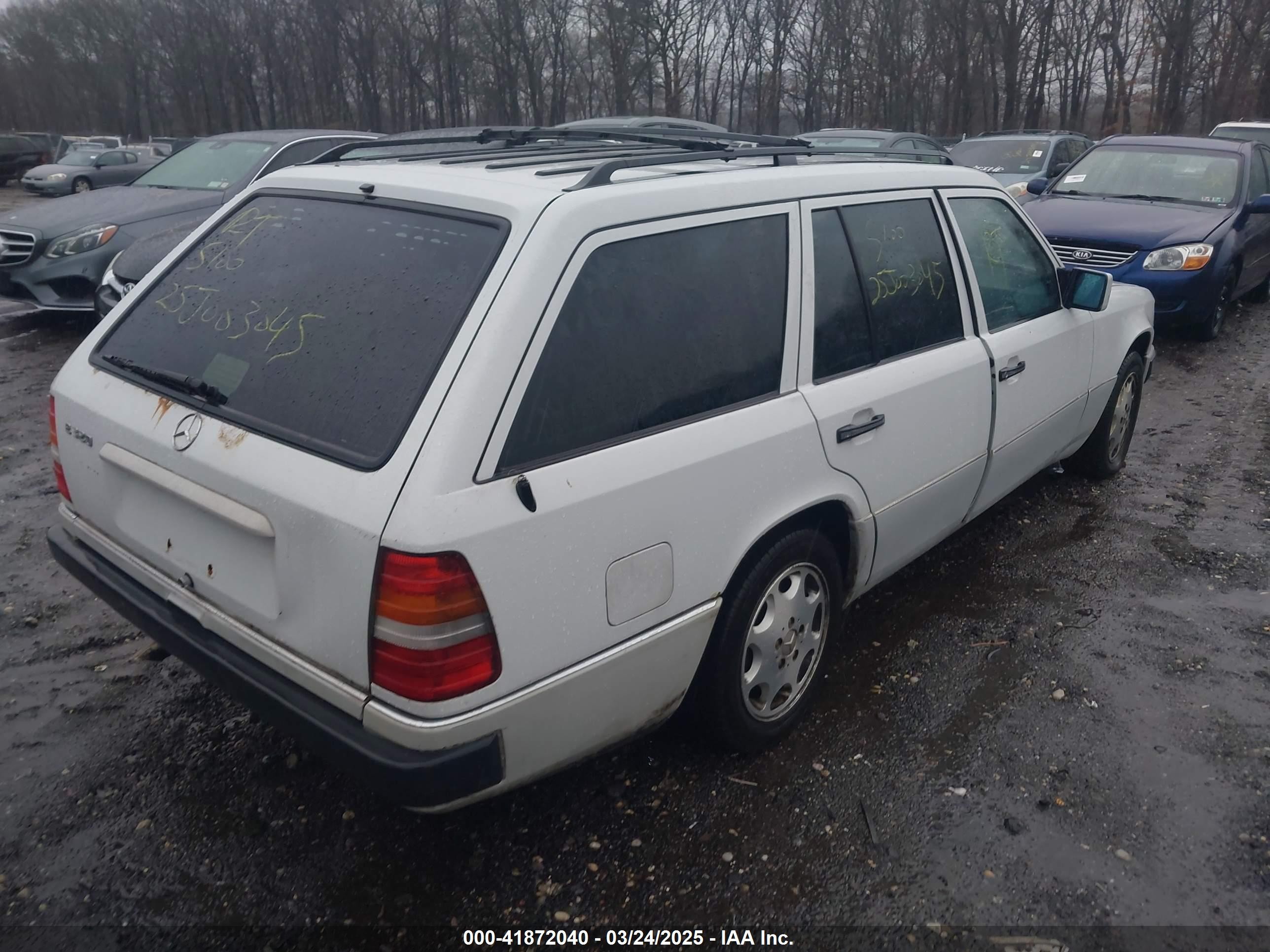 1993 Mercedes-benz 300 Te Белый vin: WDBEA92E2PF245159