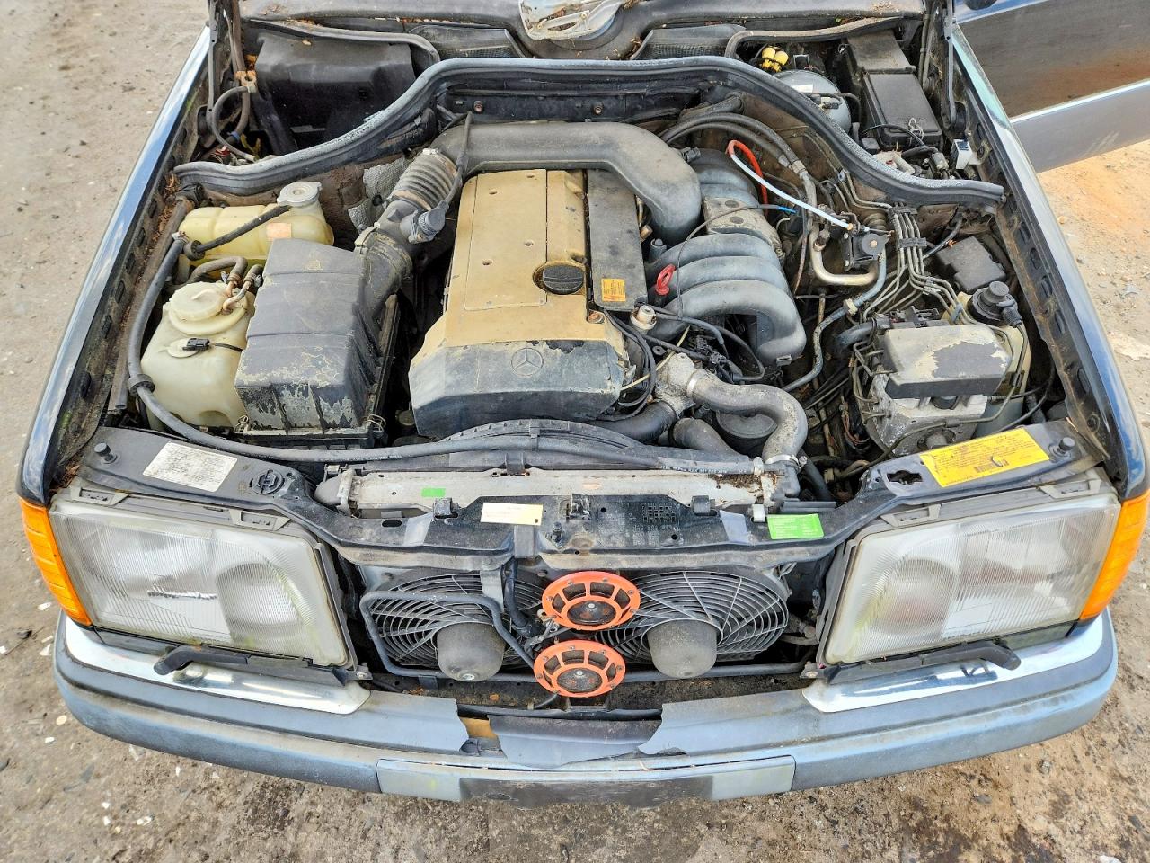 1995 Mercedes-benz E 320 Black vin: WDBEA92E2SF299957