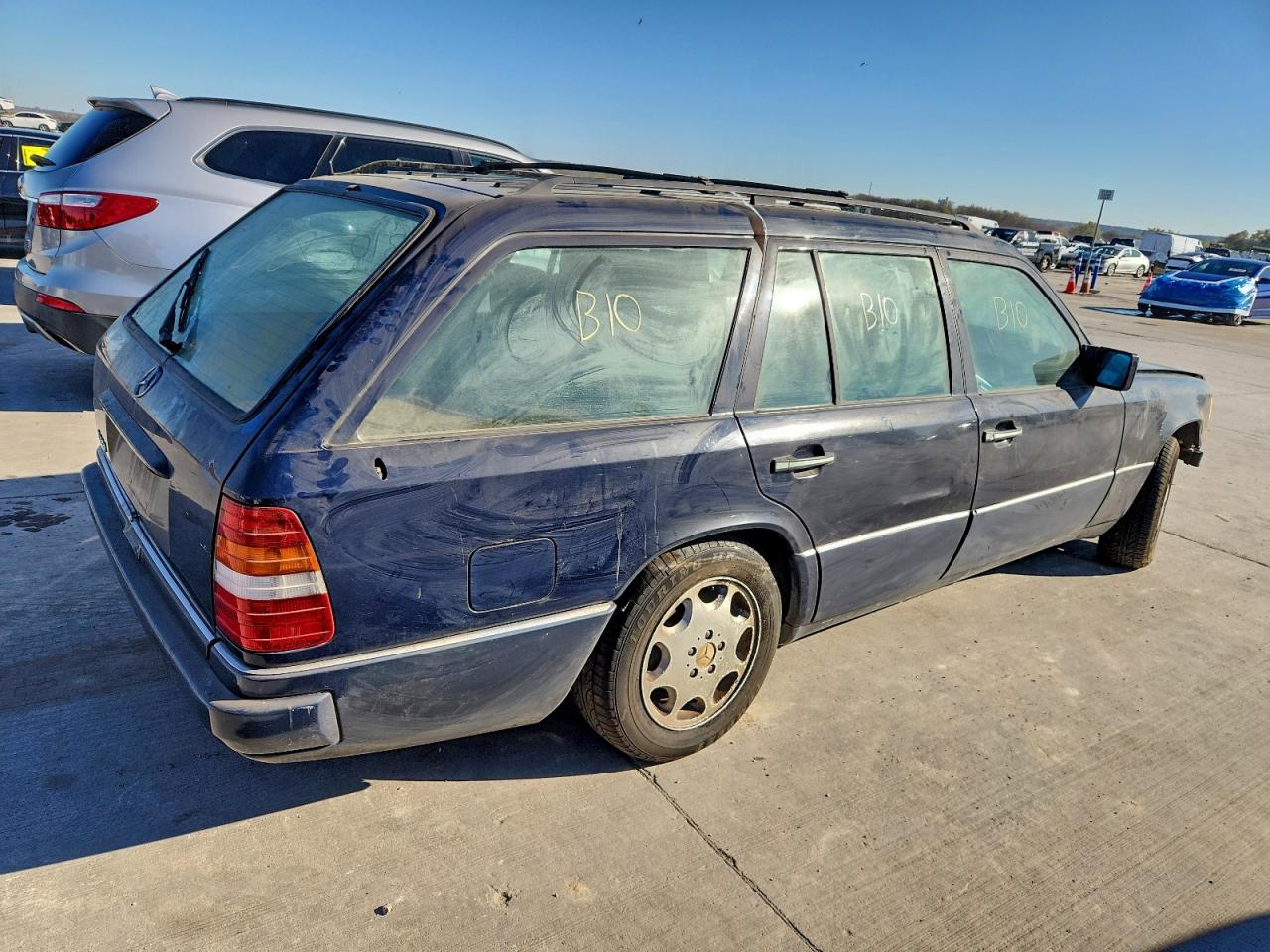 1994 Mercedes-benz E 320 Blue vin: WDBEA92E9RF291655