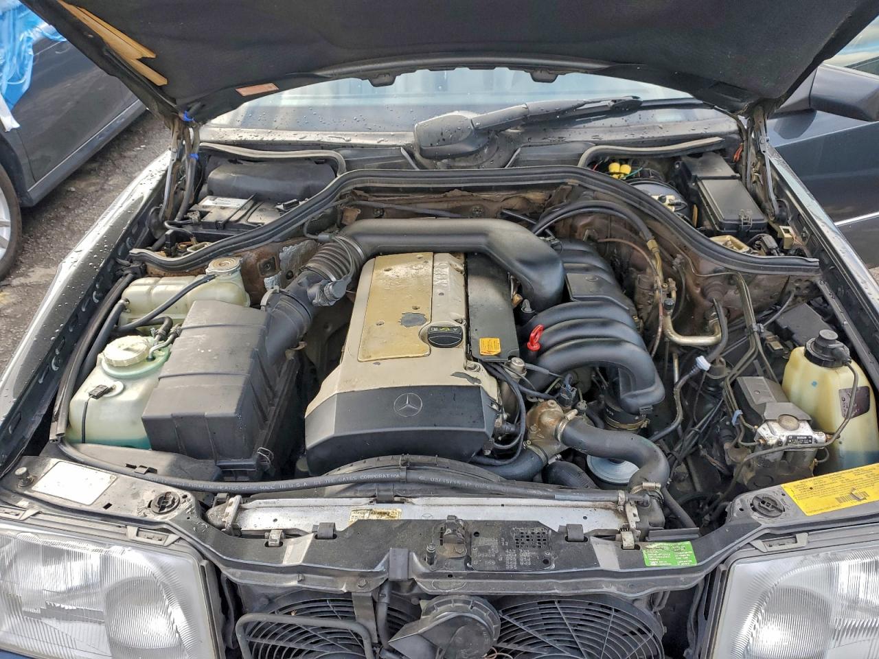 1995 Mercedes-benz E 320 Black vin: WDBEA92EXSF305990