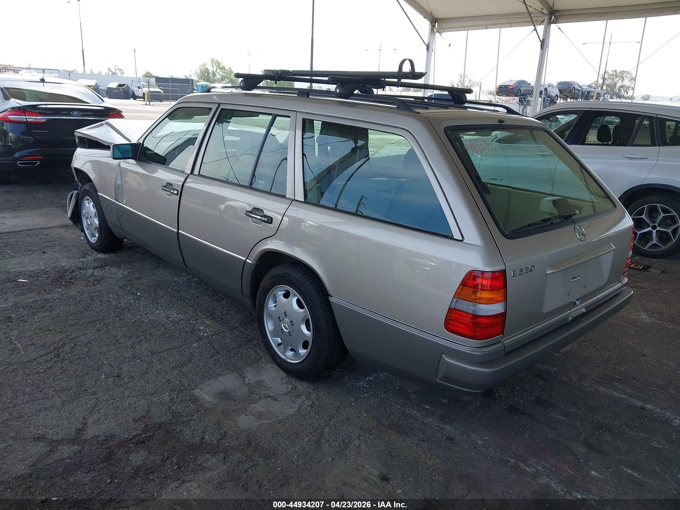 1995 Mercedes-benz E 320 Tan vin: WDBEA92EXSF309196