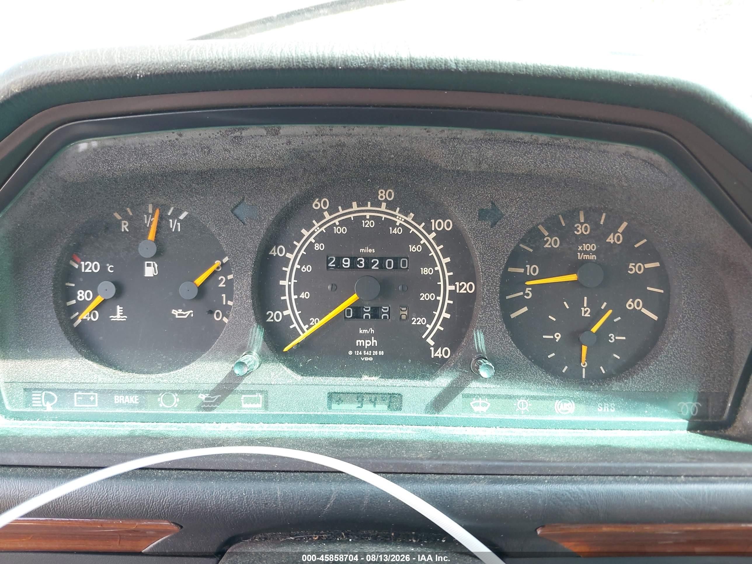 1992 Mercedes-benz 300 D Gray vin: WDBEB28D4NB621352