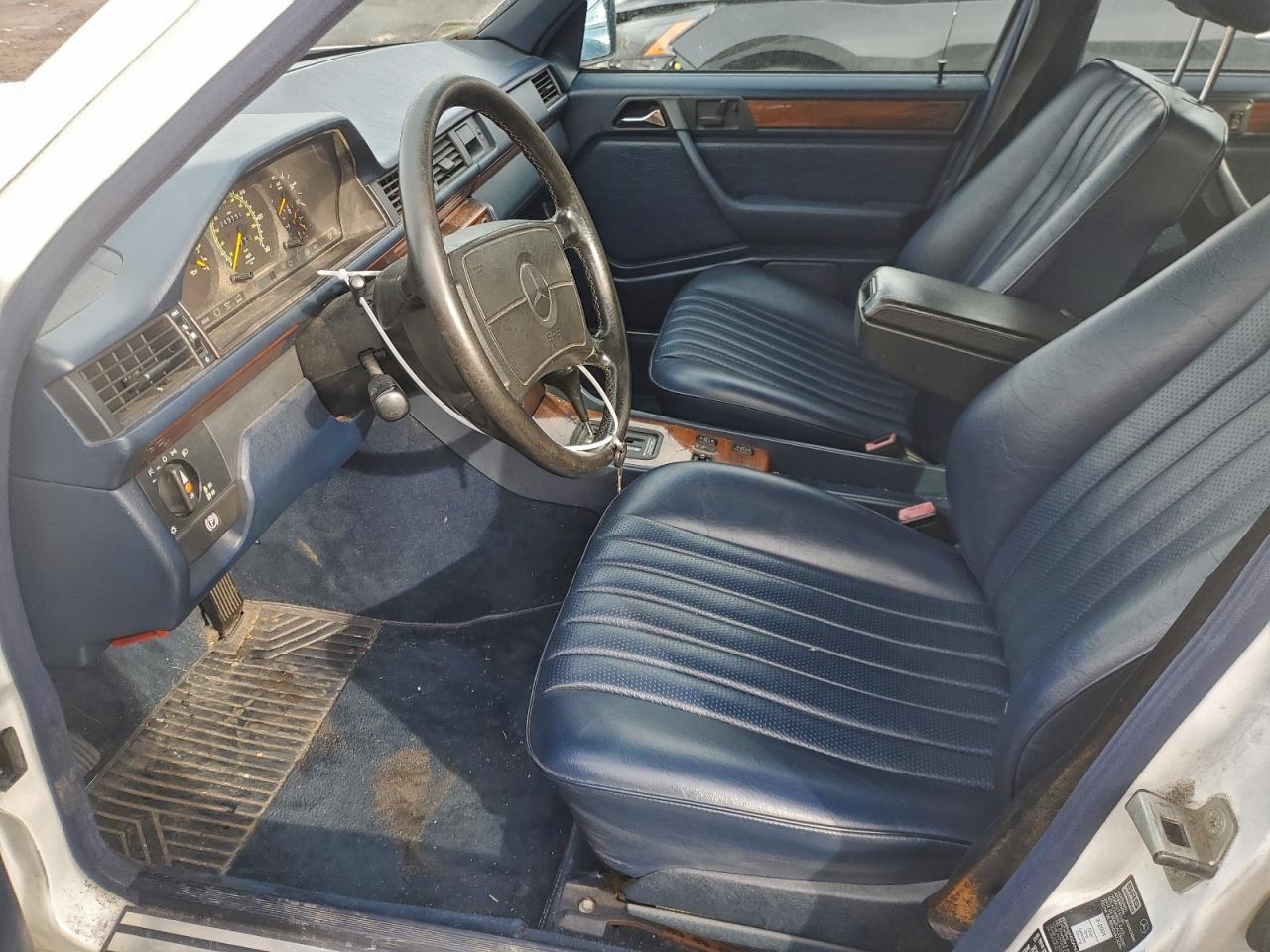 1991 Mercedes-benz 300 D White vin: WDBEB28D9MB444716