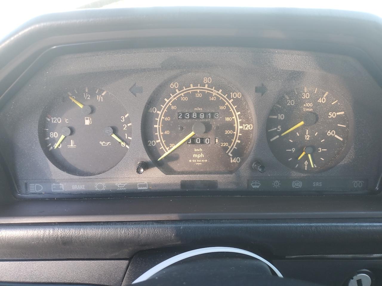 1990 Mercedes-benz 300 D Gray vin: WDBEB28DXLB279354