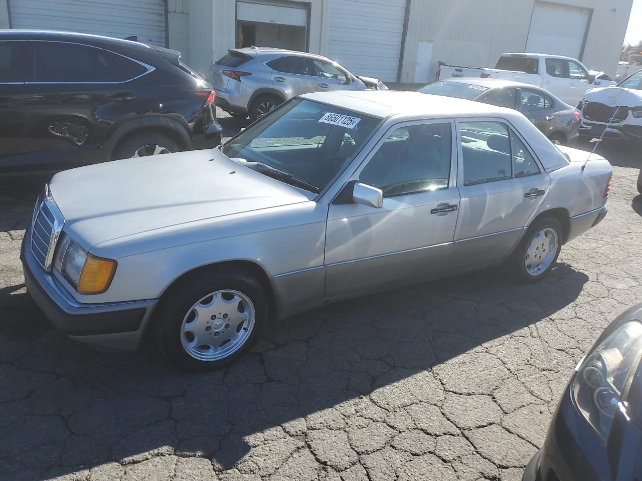 1990 Mercedes-benz 300 D Gray vin: WDBEB28DXLB279354