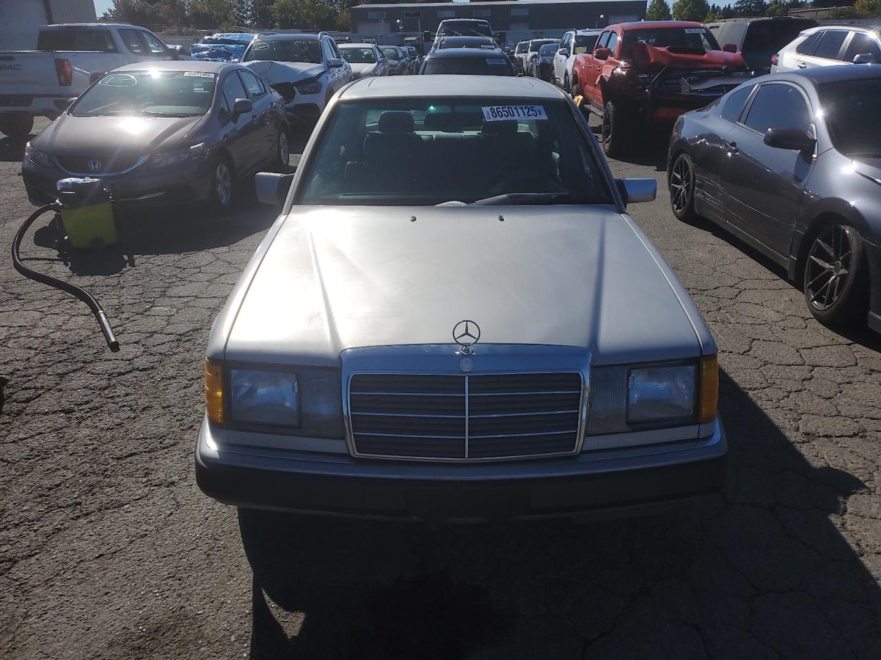 1990 Mercedes-benz 300 D Gray vin: WDBEB28DXLB279354