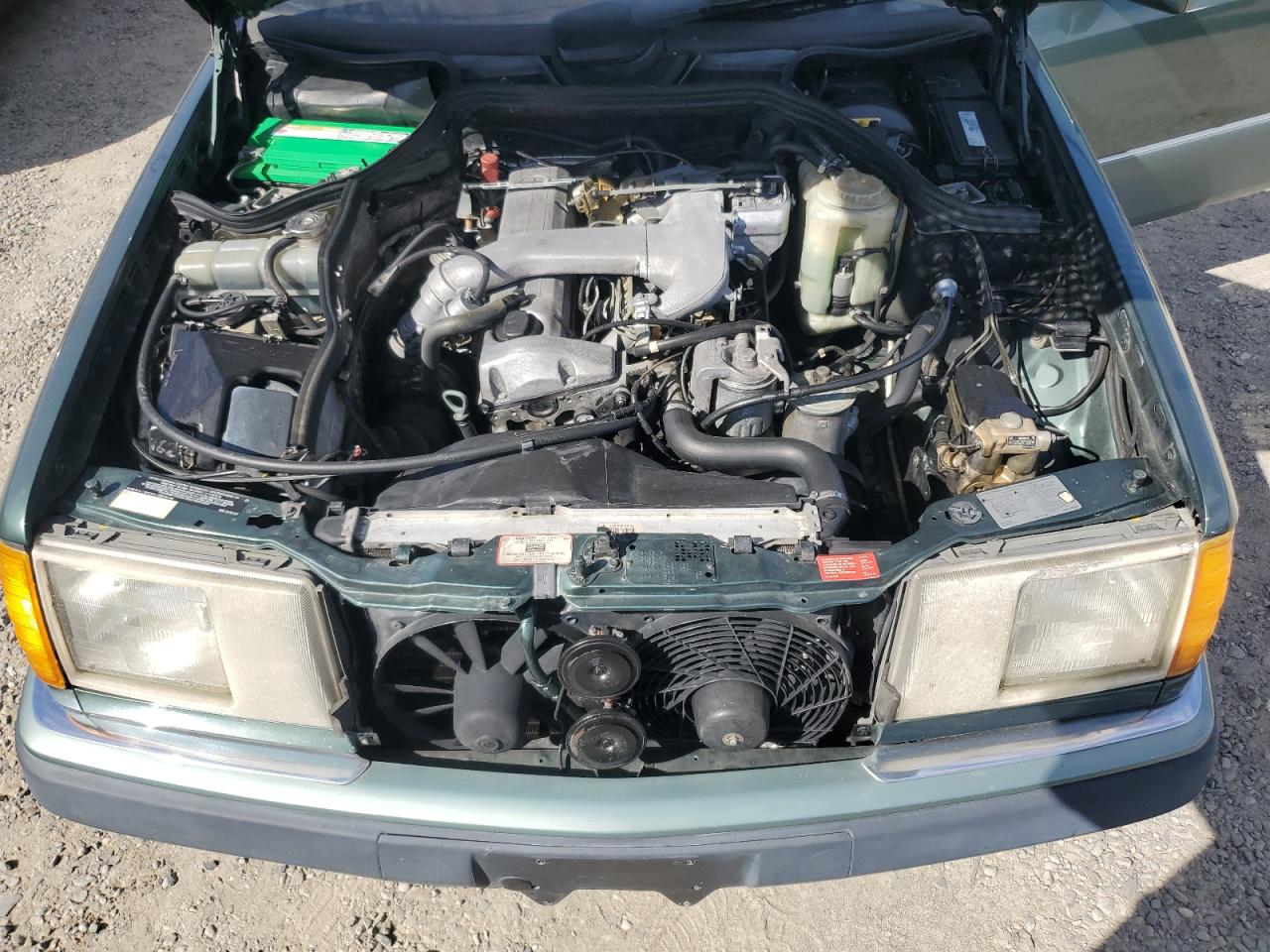 1992 Mercedes-benz 300 D Green vin: WDBEB28E4NB672987