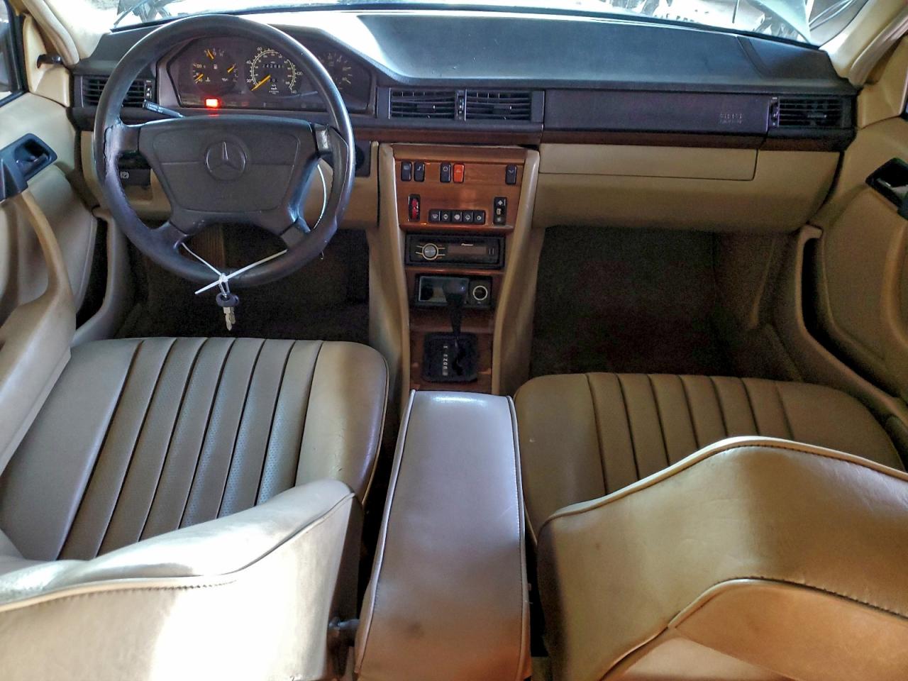 1992 Mercedes-benz 300 D Blue vin: WDBEB28E5NB615469